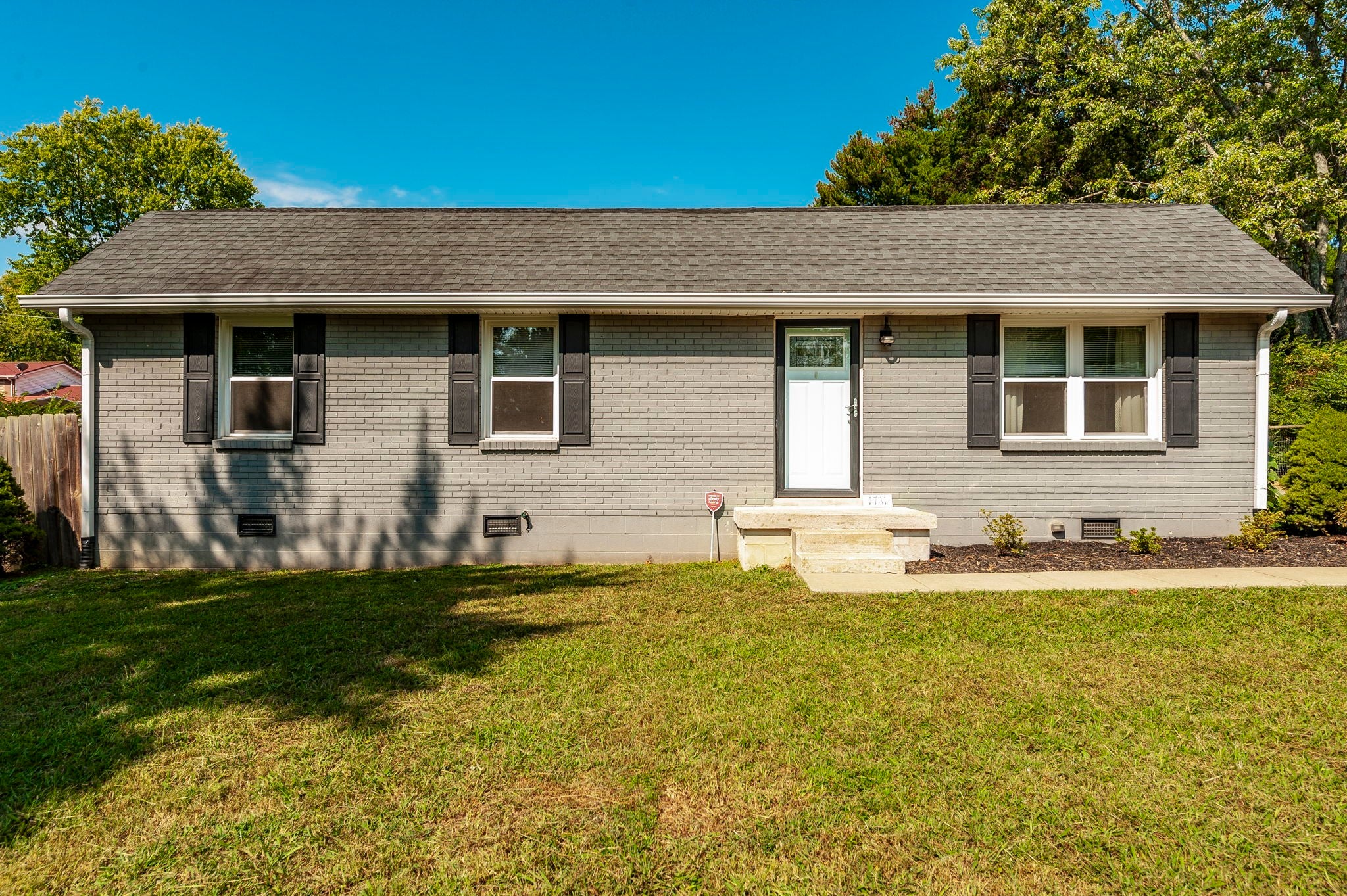 Photo of Listing #2990007