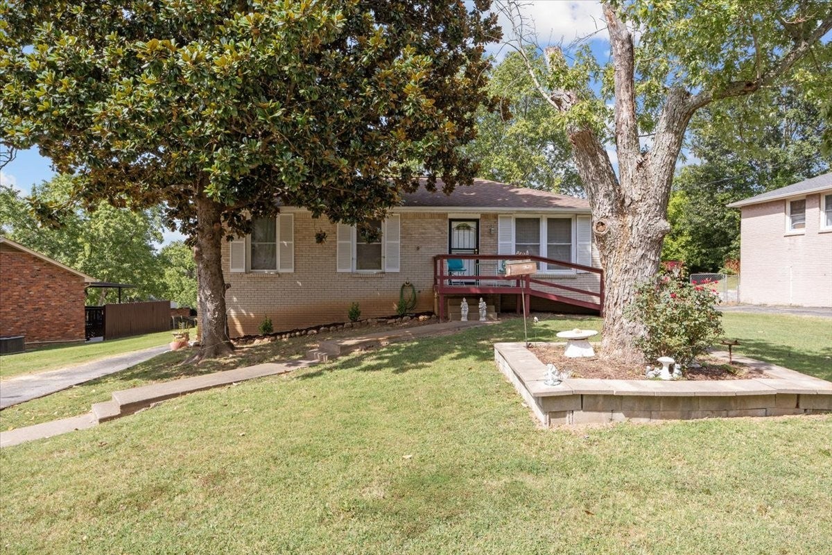 Photo of Listing #2990016