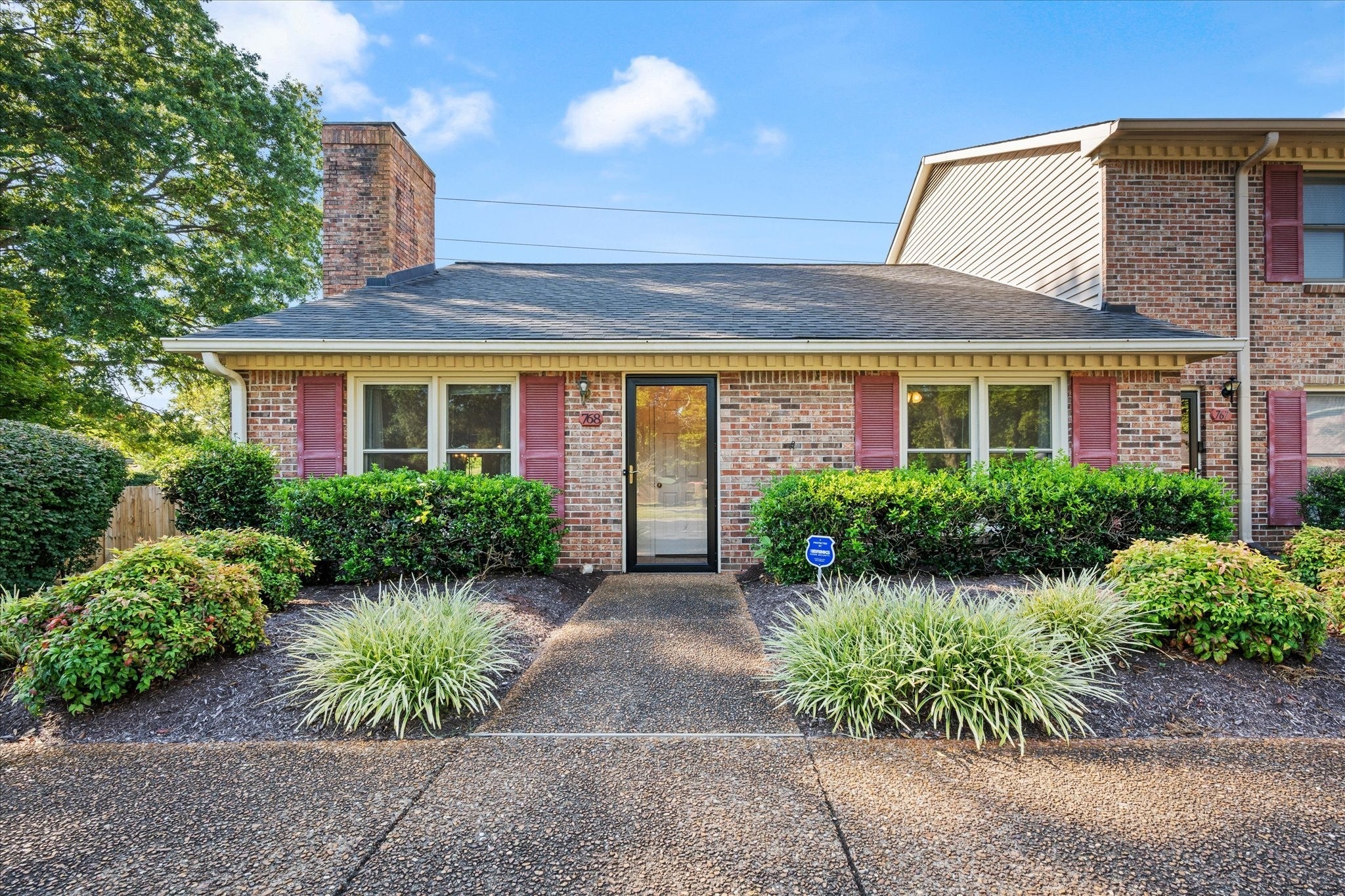 Photo of Listing #2990025