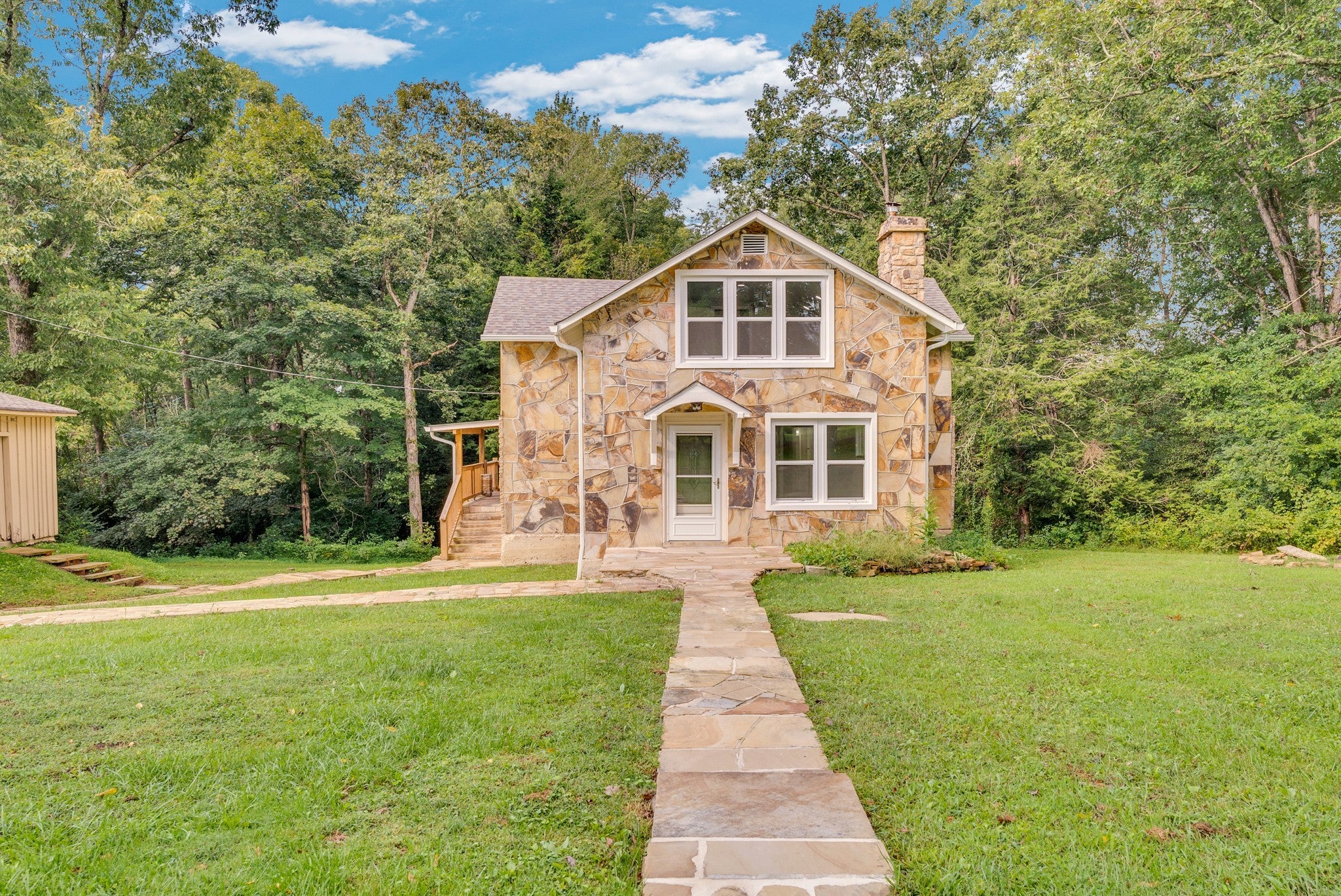 Photo of Listing #2990161