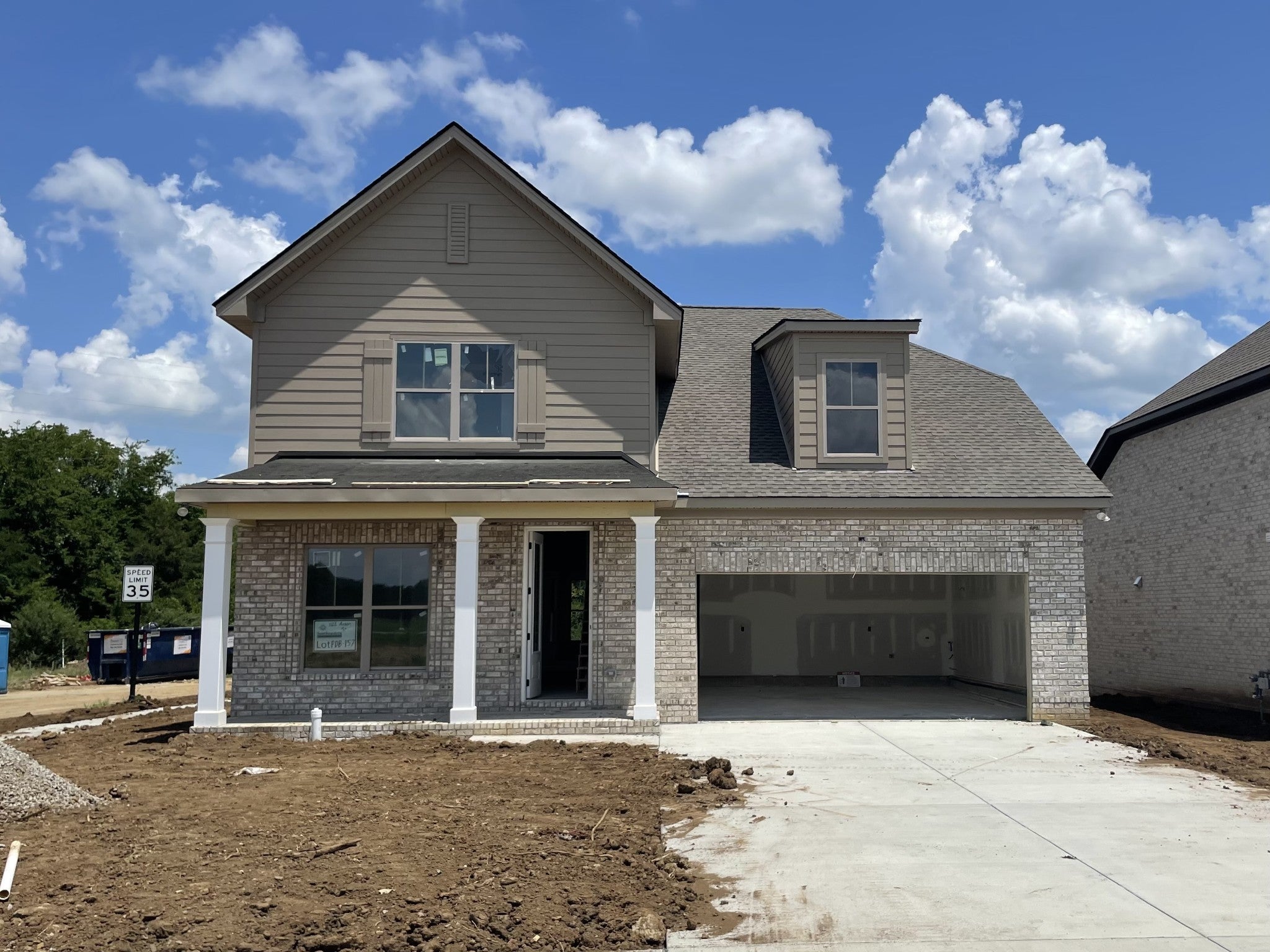 Photo of Listing #2990261