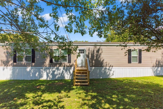 1511 Swanson Blvd, Fayetteville