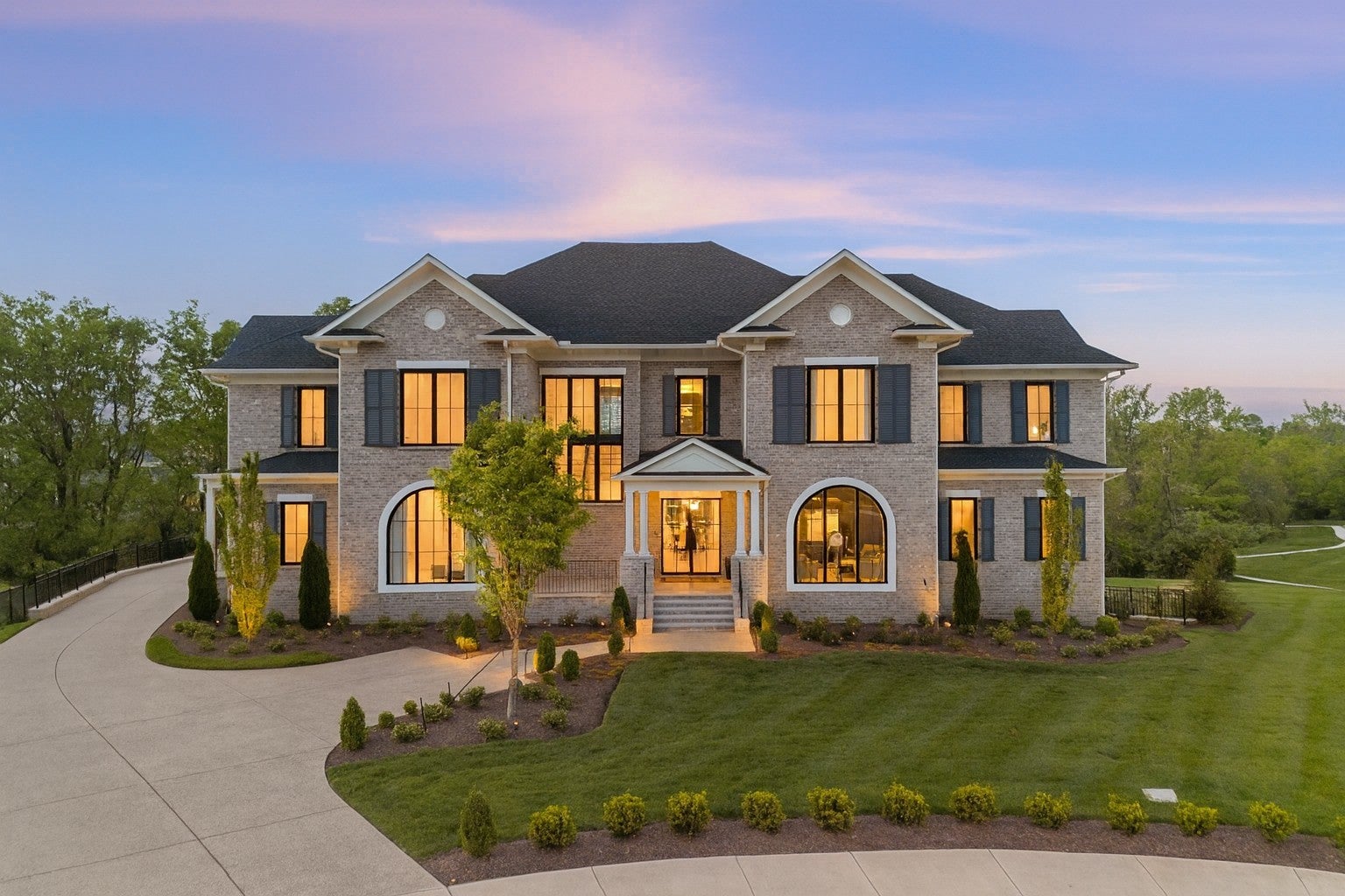 Photo of Listing #2990325