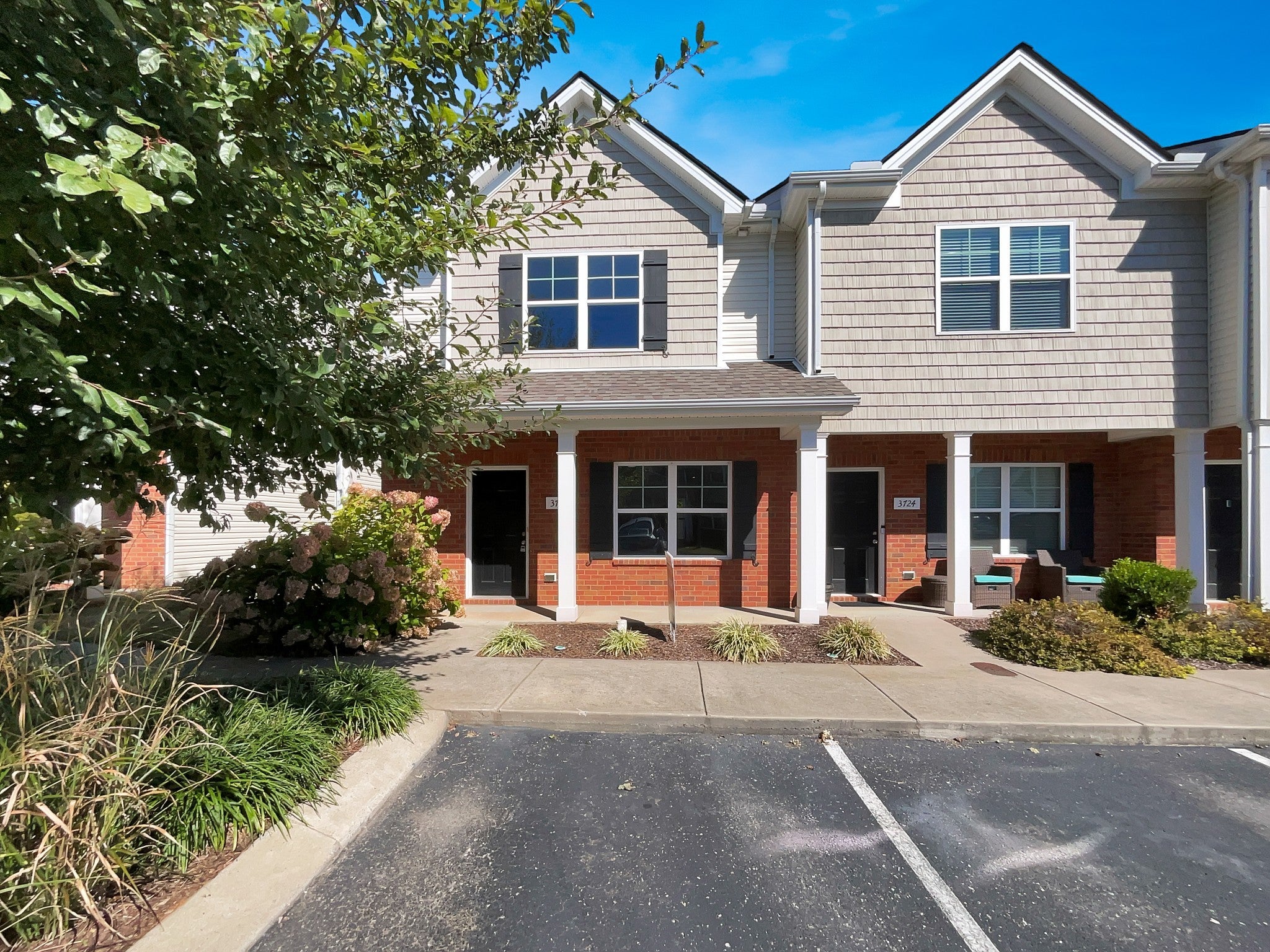 Photo of Listing #2990488