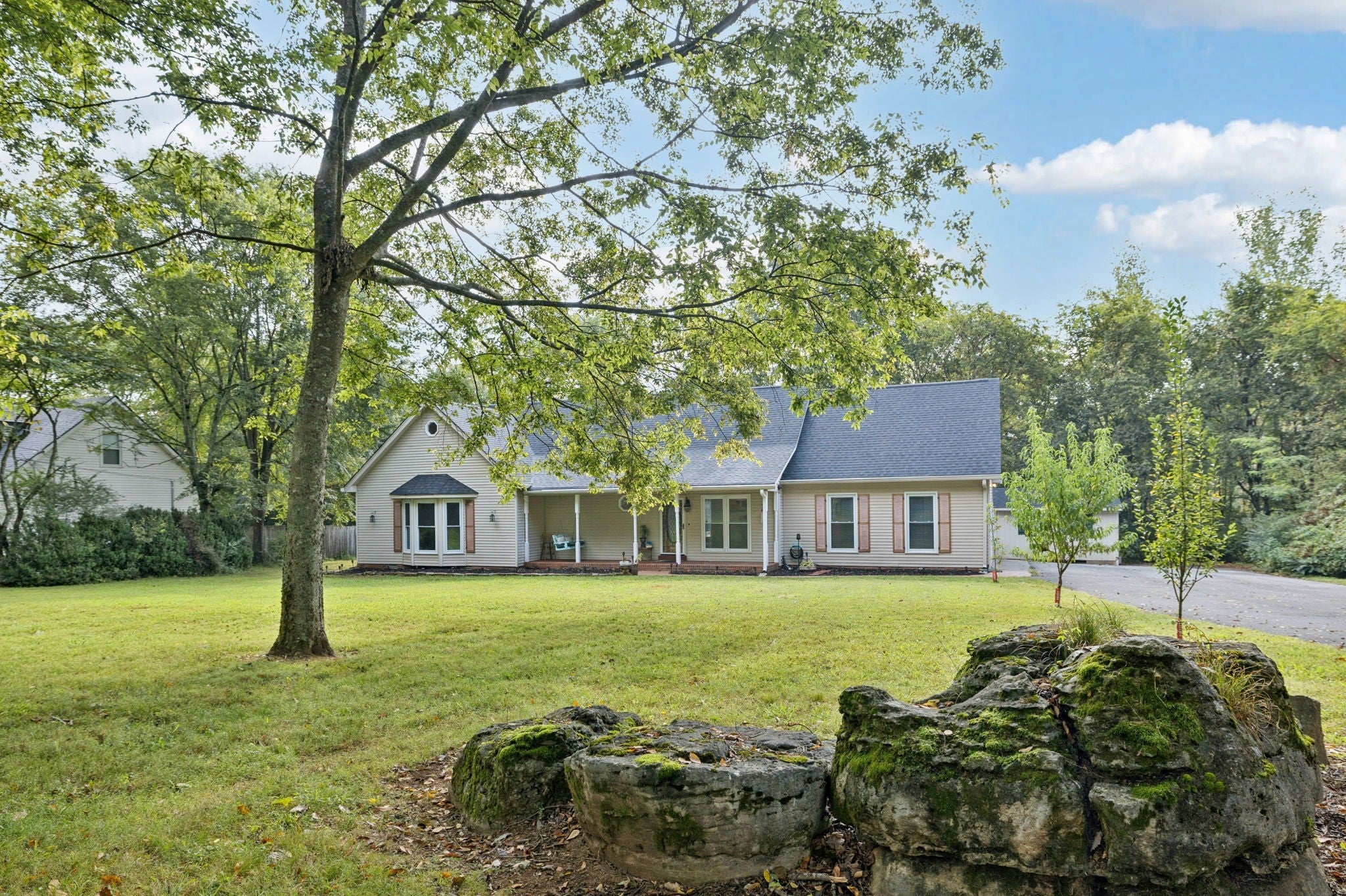 Photo of Listing #2990752
