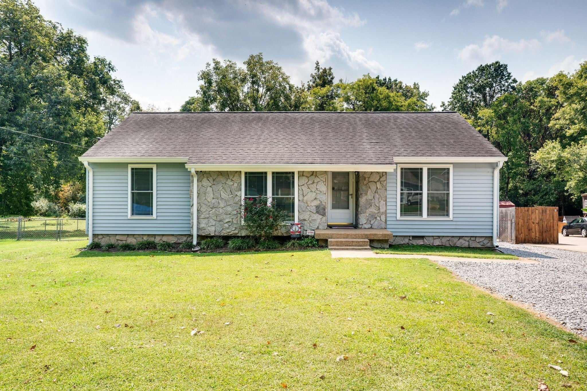 Photo of Listing #2990767