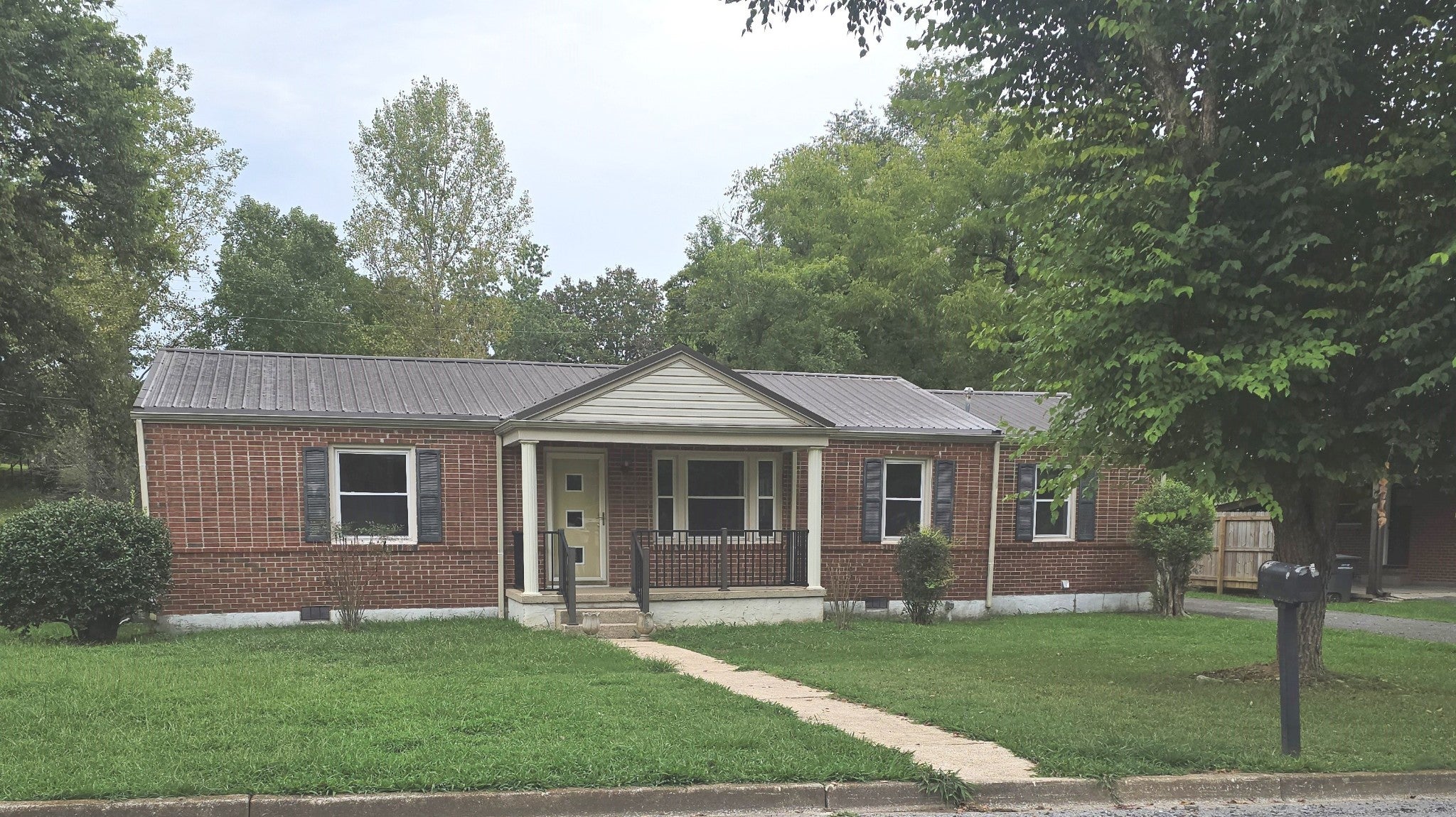 Photo of Listing #2990823