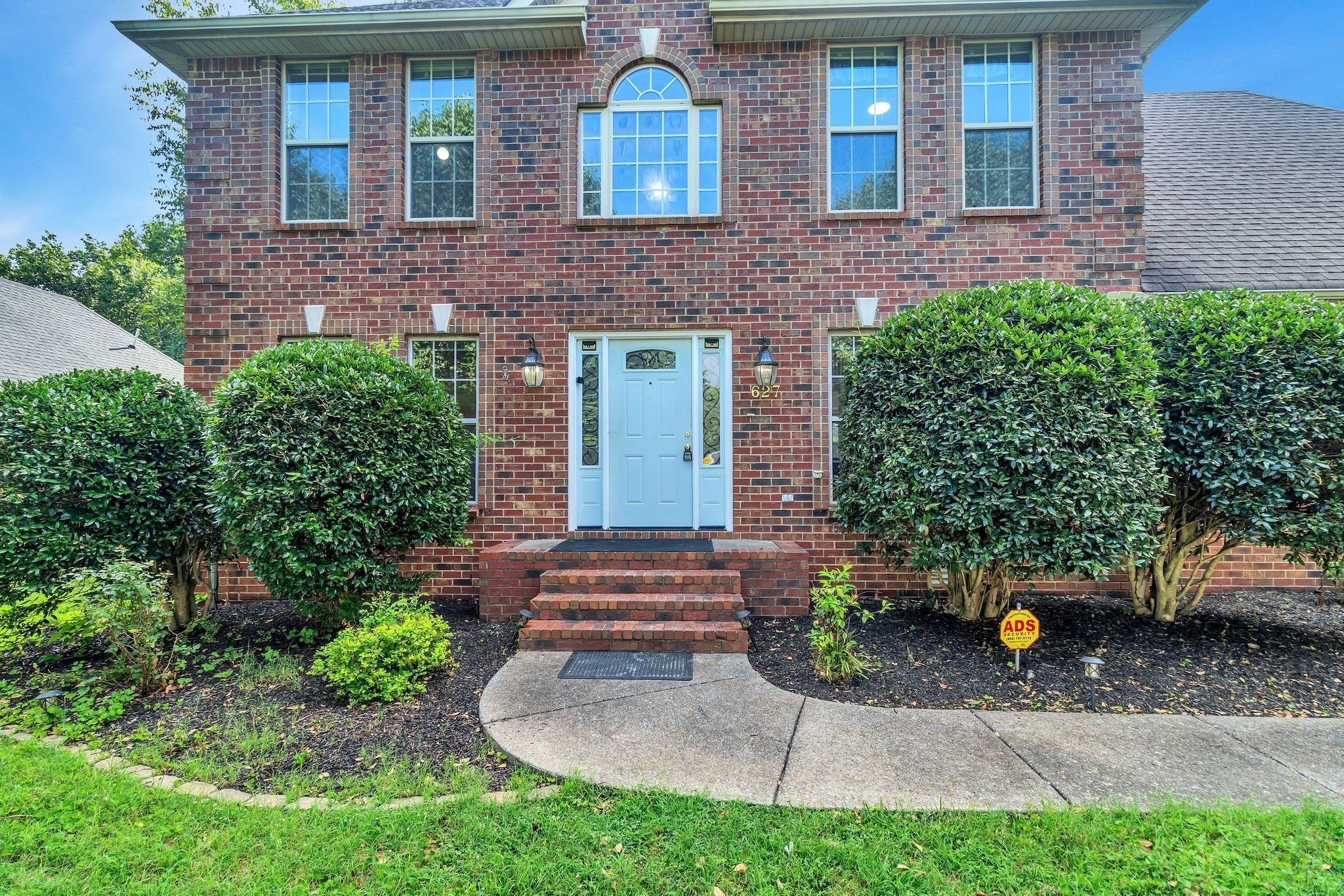 Photo of Listing #2990825
