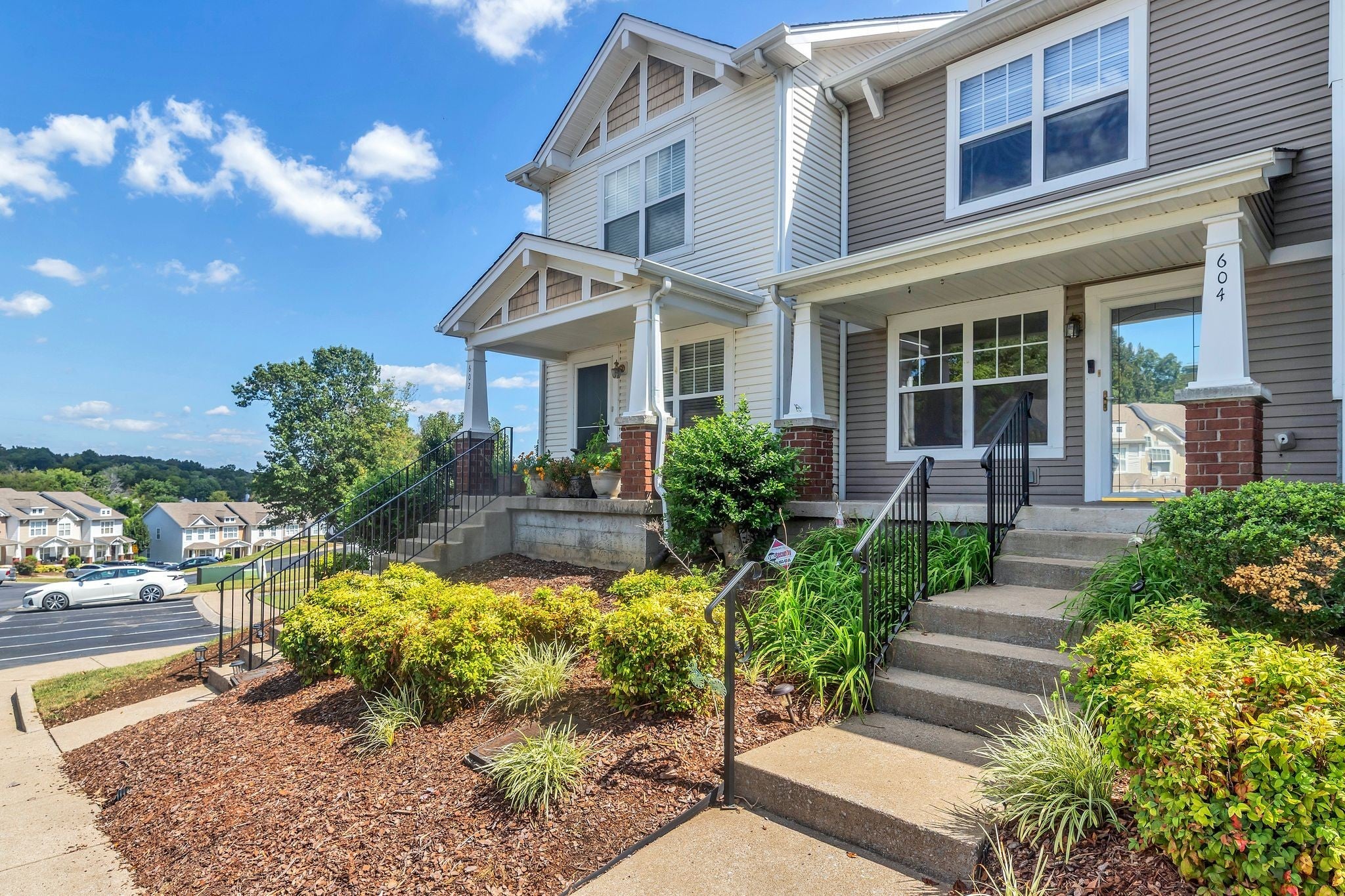 Photo of Listing #2990888