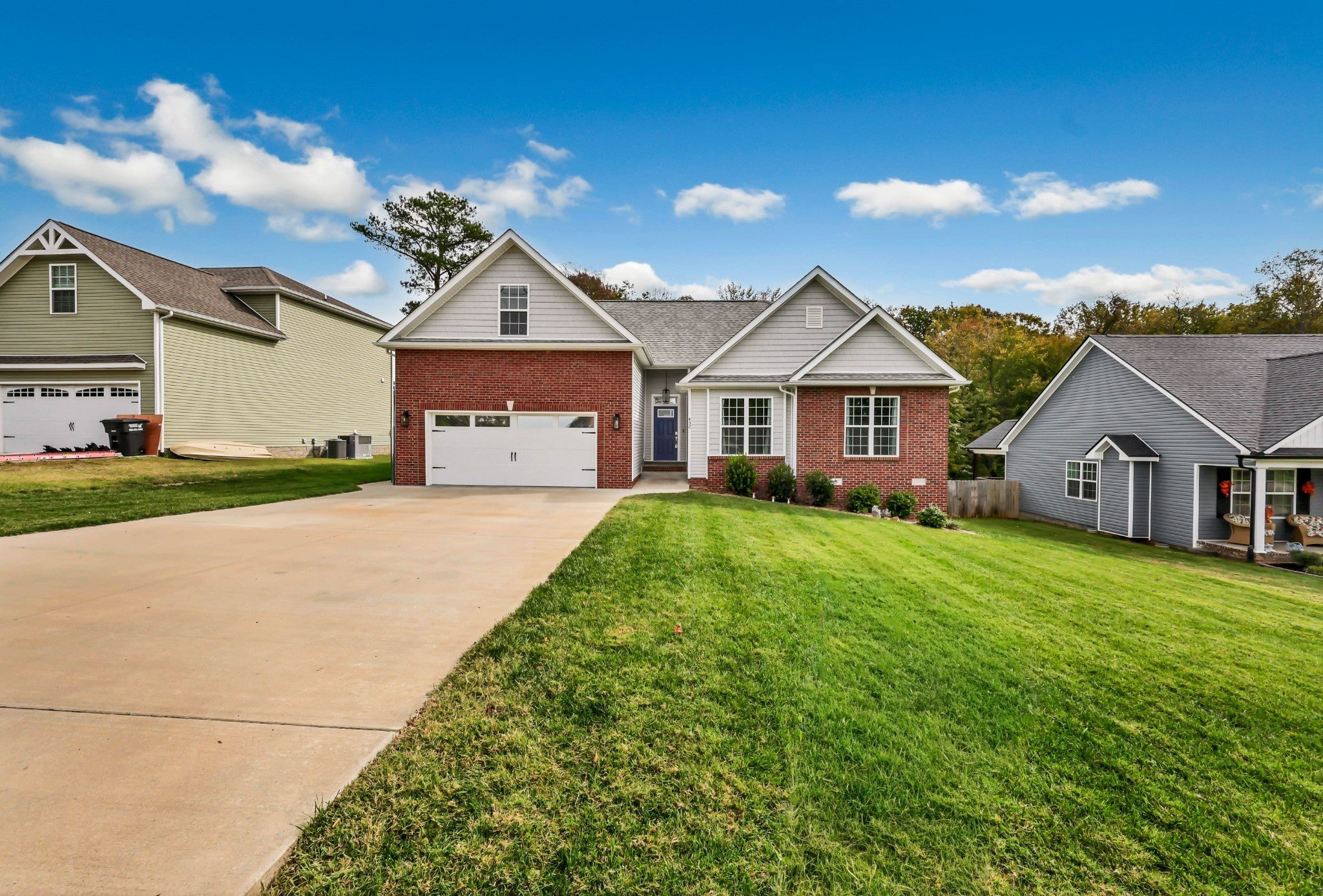 Photo of Listing #2990984