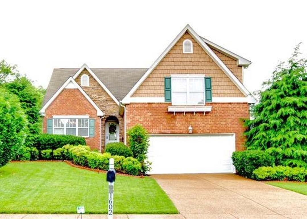 Photo of Listing #2991488
