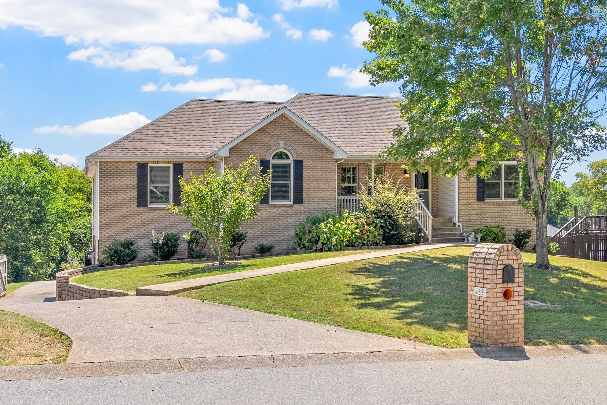 Photo of Listing #2991515