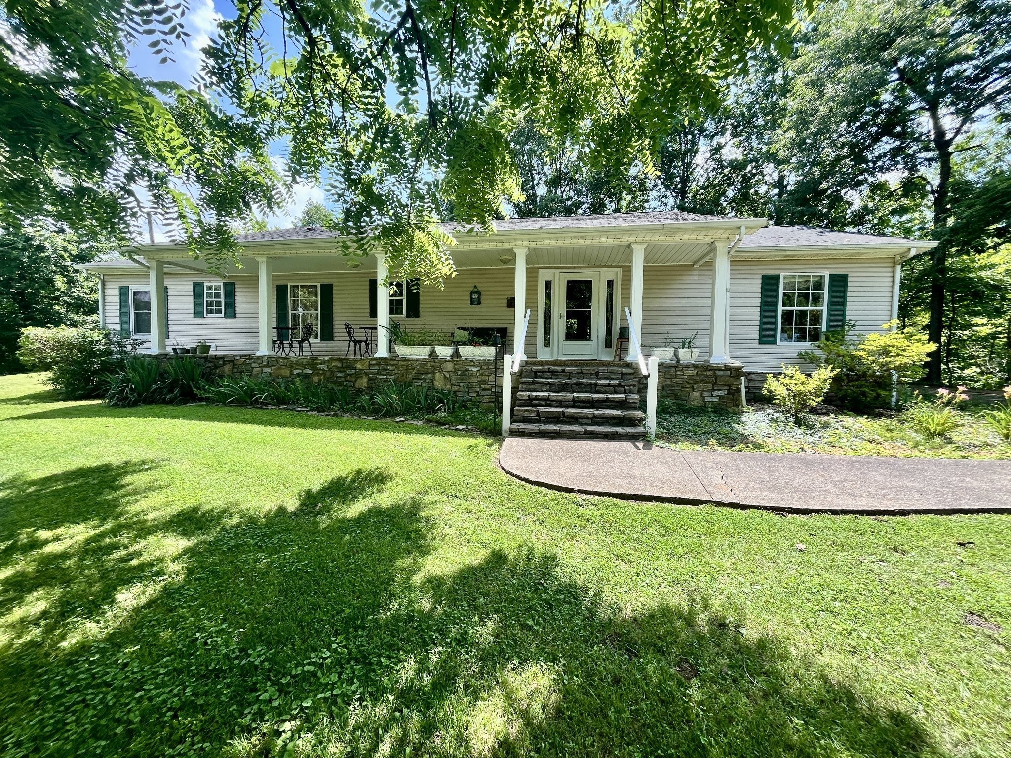 Photo of Listing #2991574