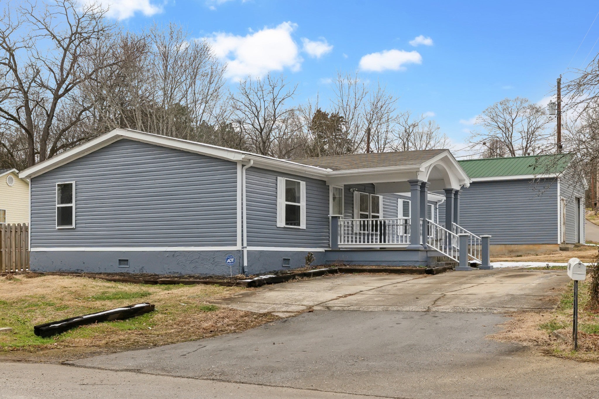 Photo of Listing #2991623