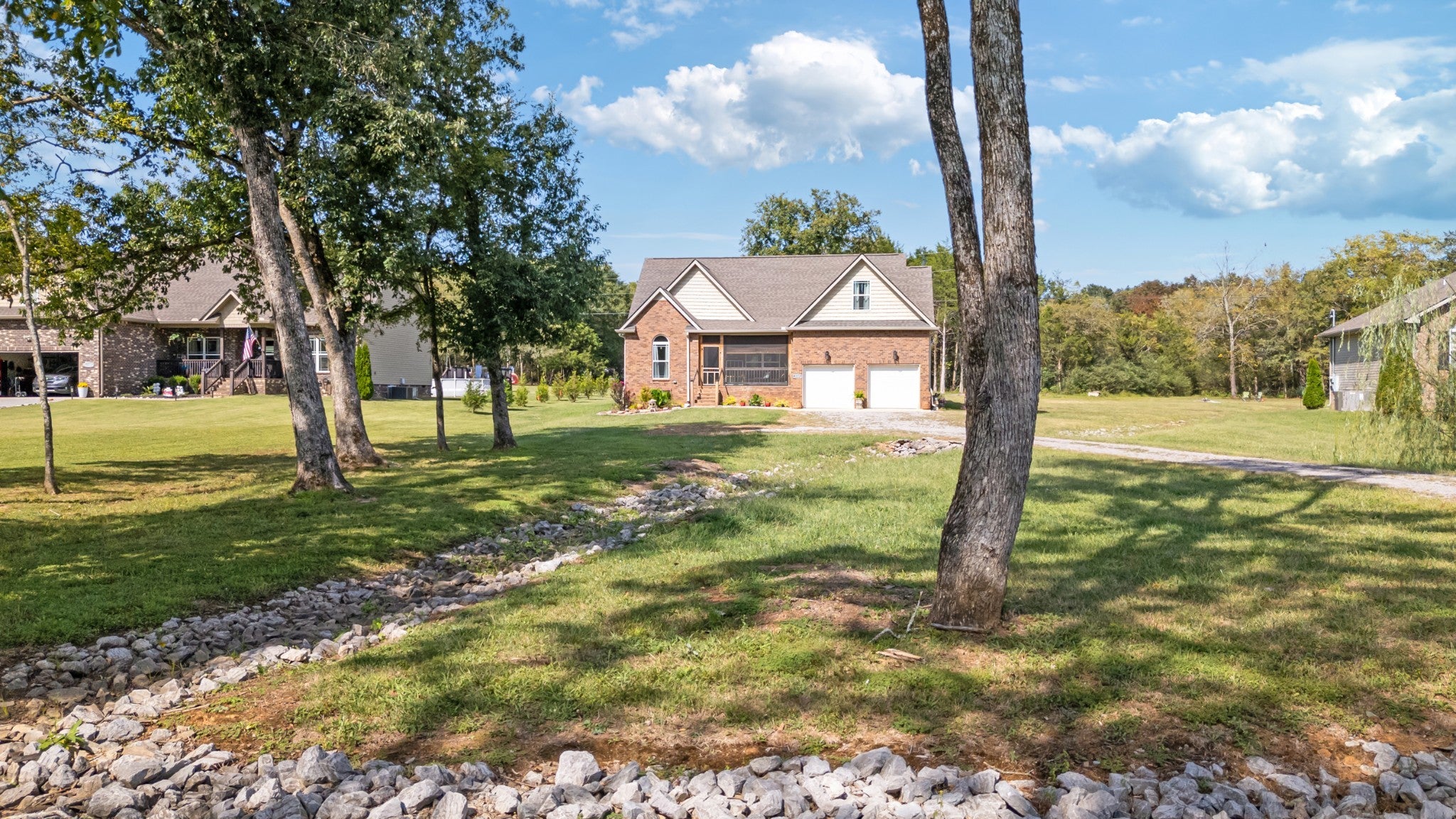 Photo of Listing #2991699