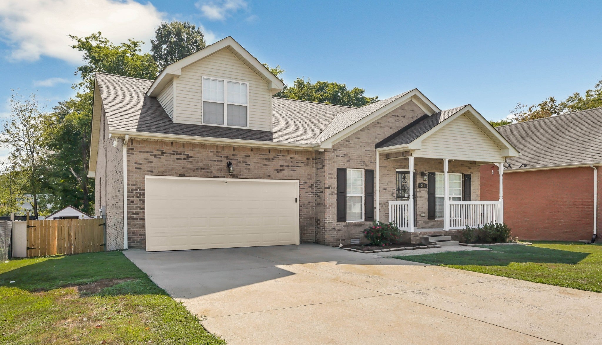 Photo of Listing #2991904