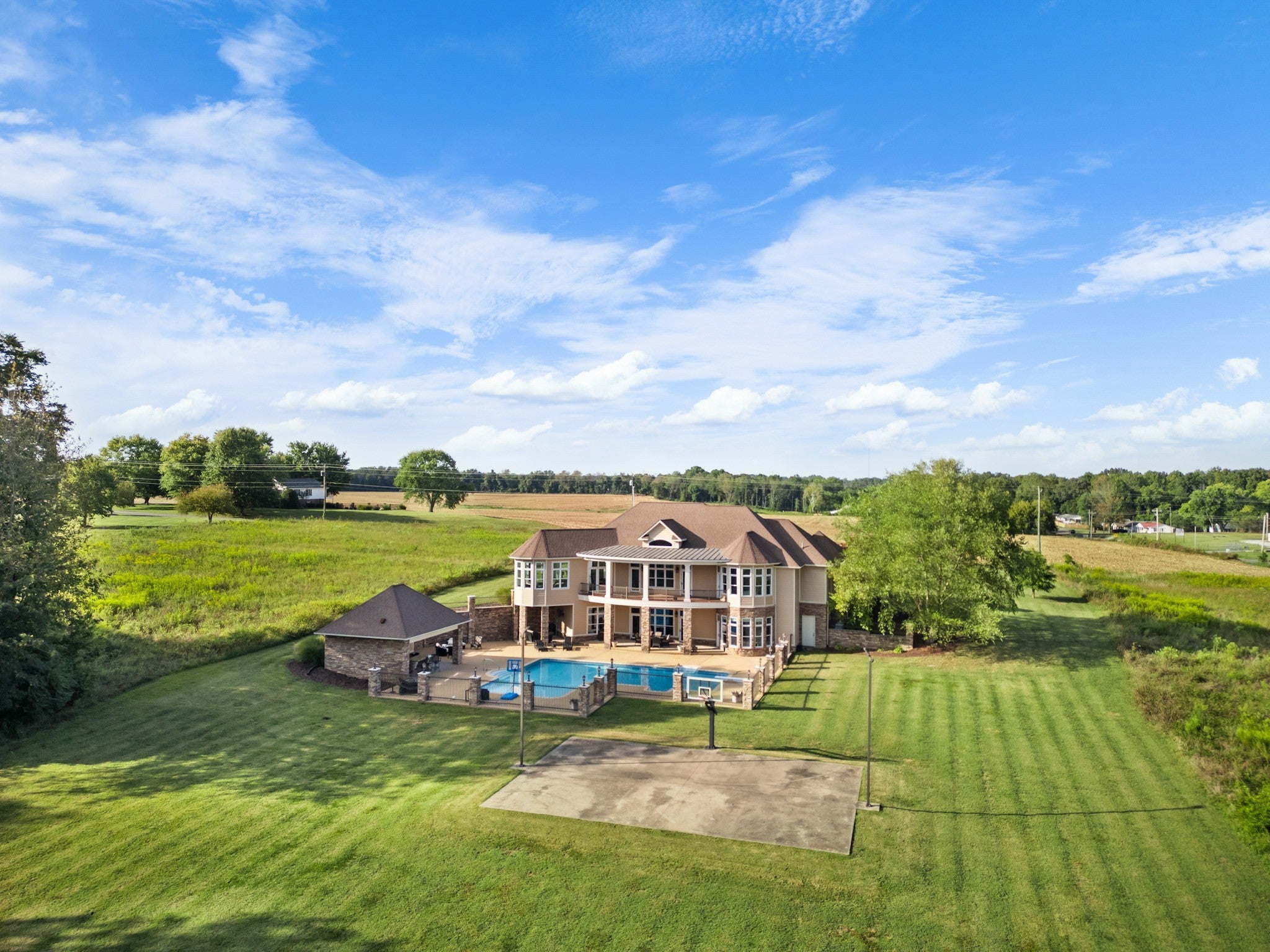 Photo of Listing #2991935