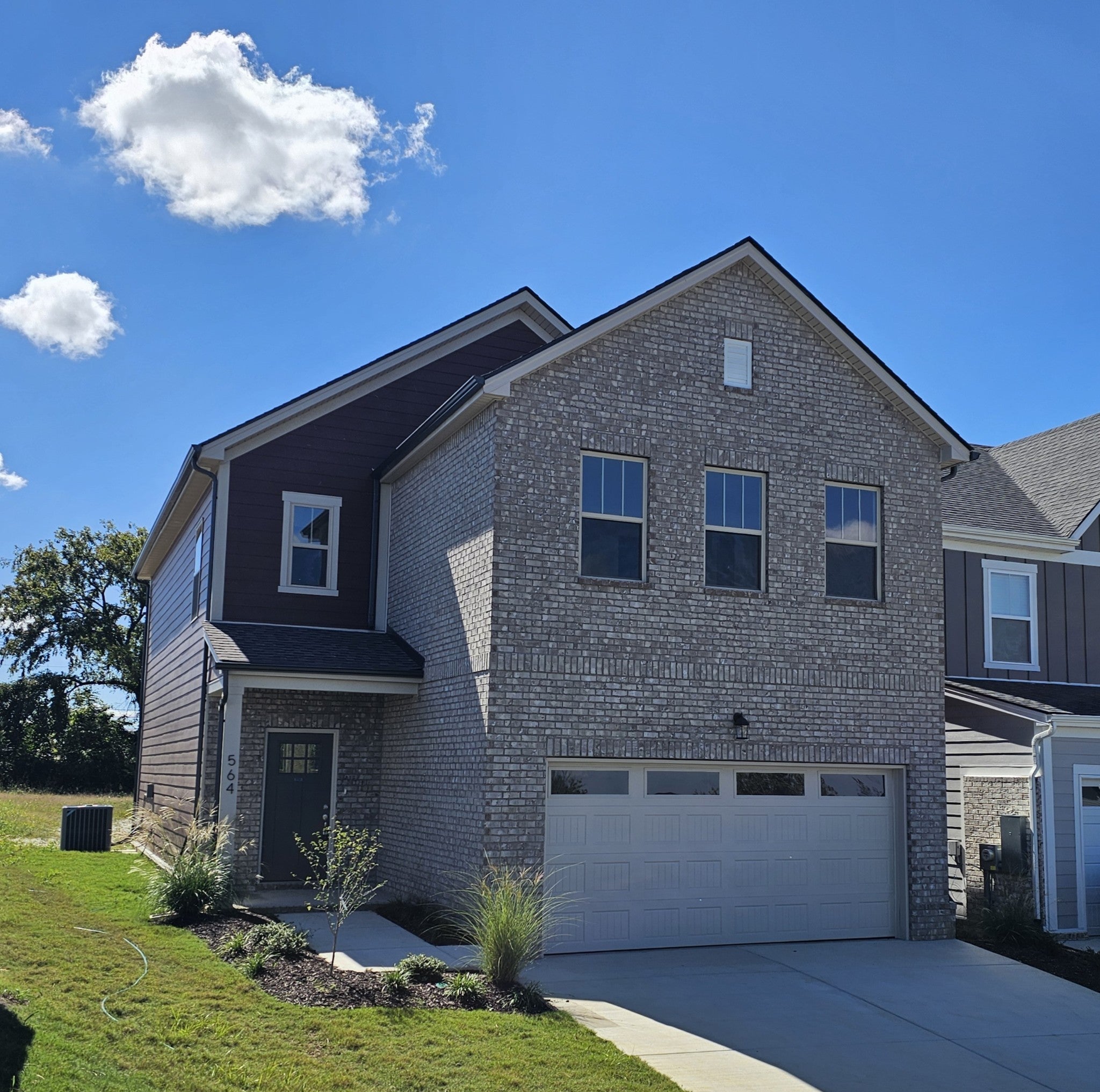 Photo of Listing #2992244