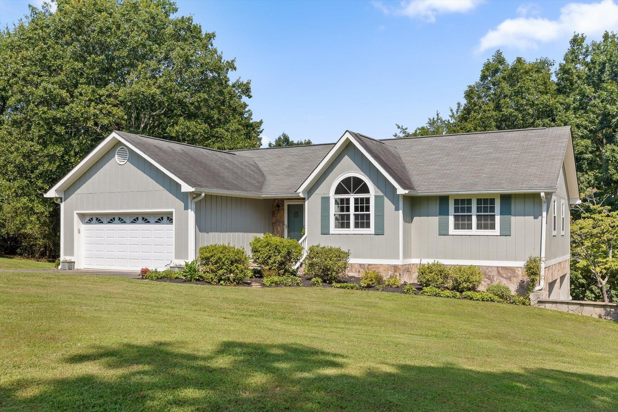 Photo of Listing #2992378