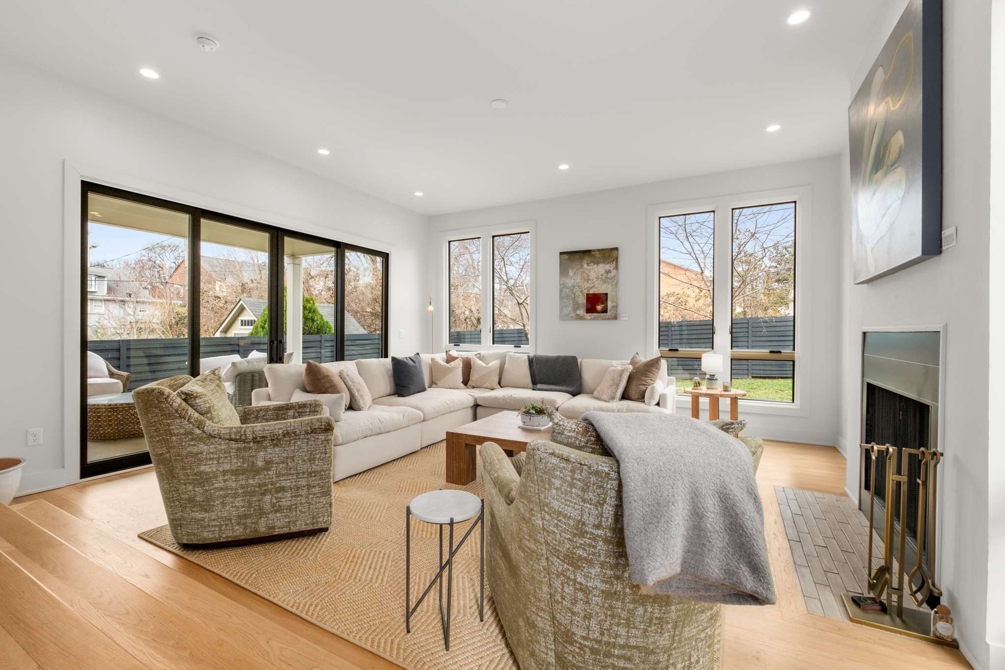 Photo of Listing #2992474