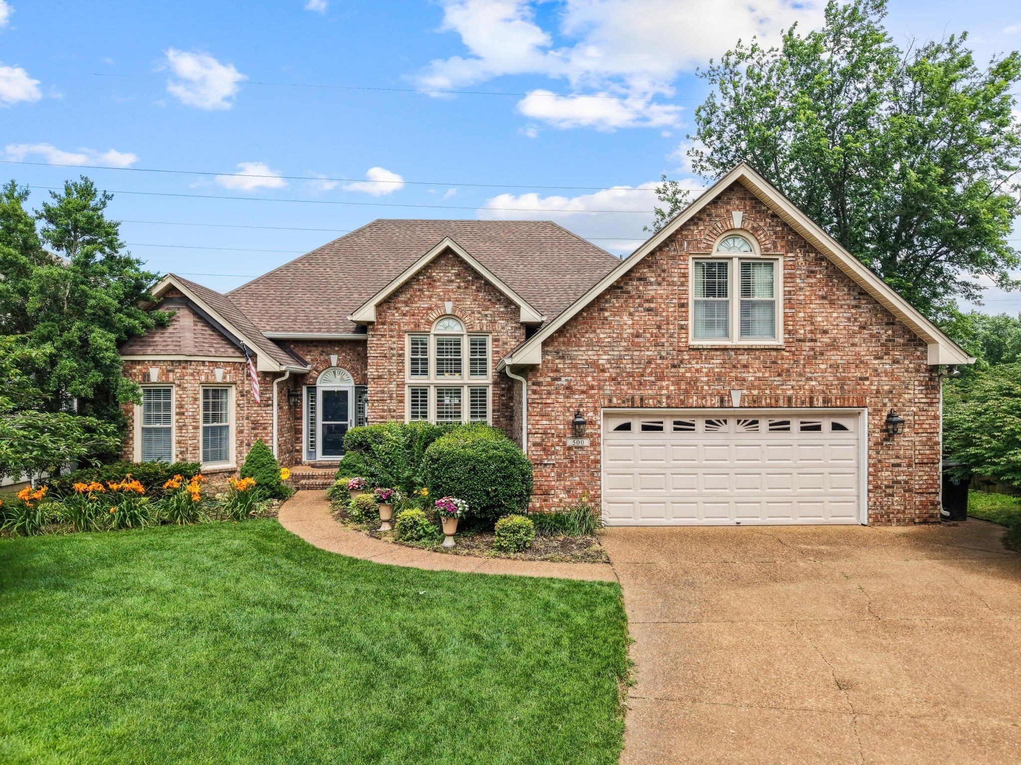 Home for sale in 500 Forrest Park Cir Franklin, TN