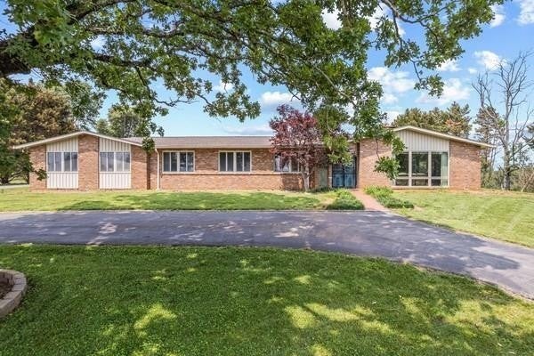 Photo of Listing #2992727