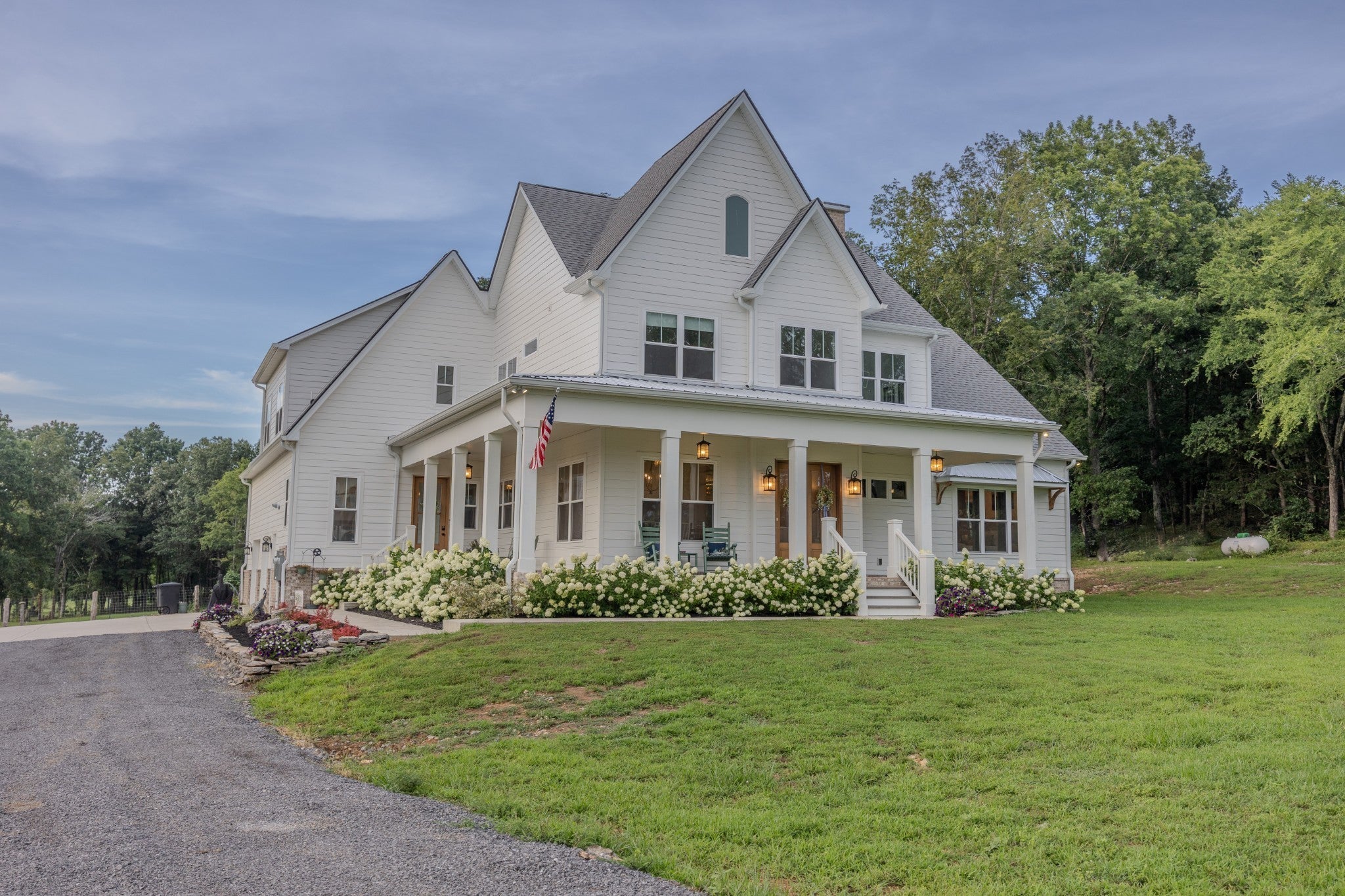 Photo of Listing #2992777