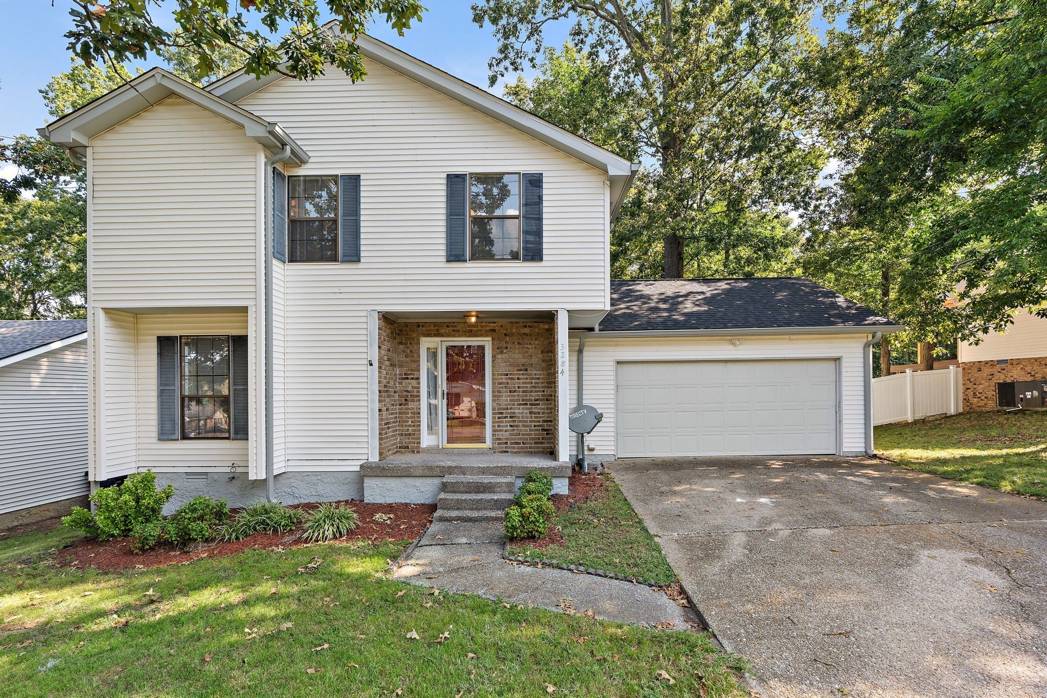 Photo of Listing #2993043