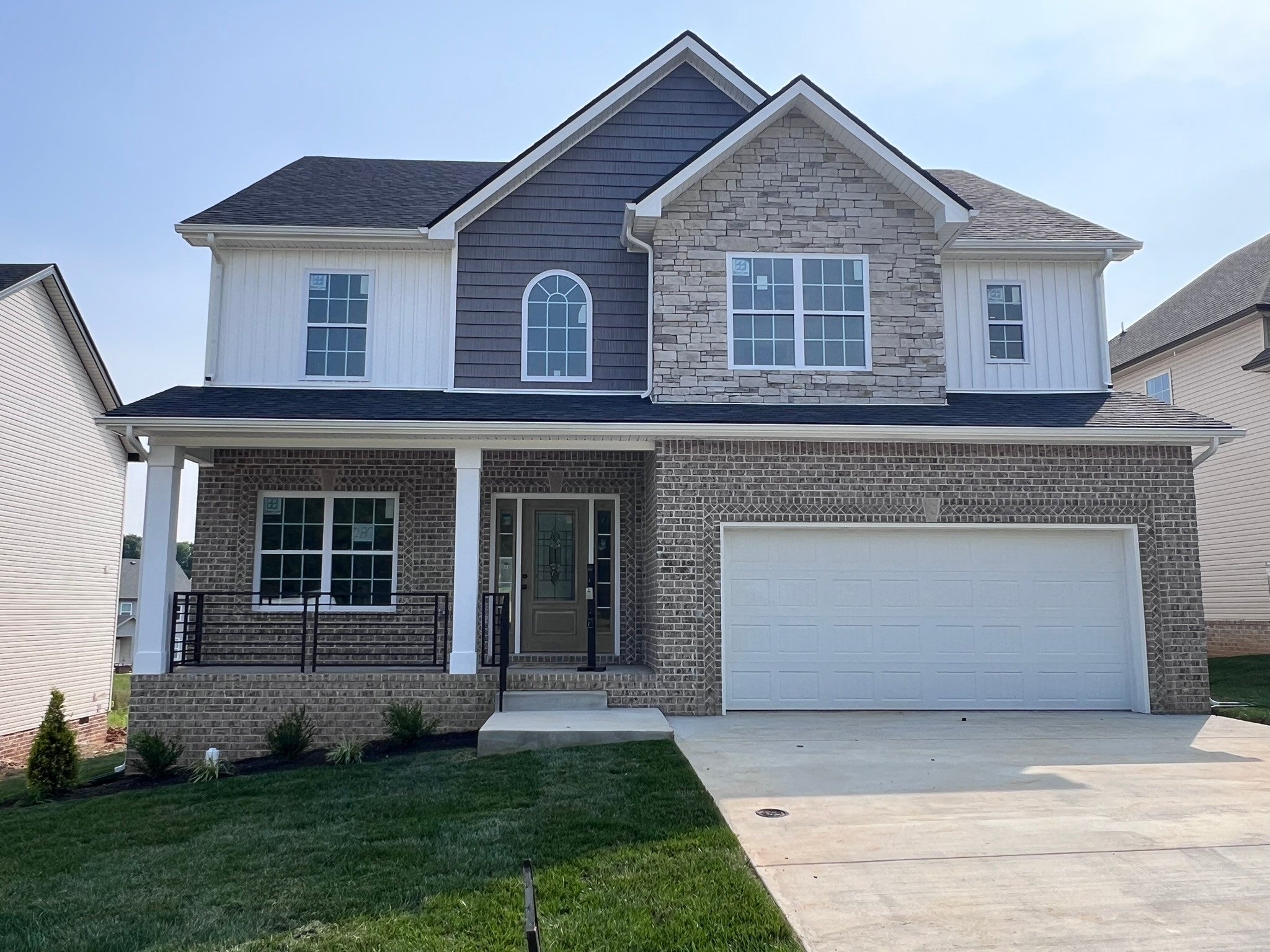 Photo for MLS 2993231 in 734 Buffalo Ford Dr Clarksville, TN - 37042