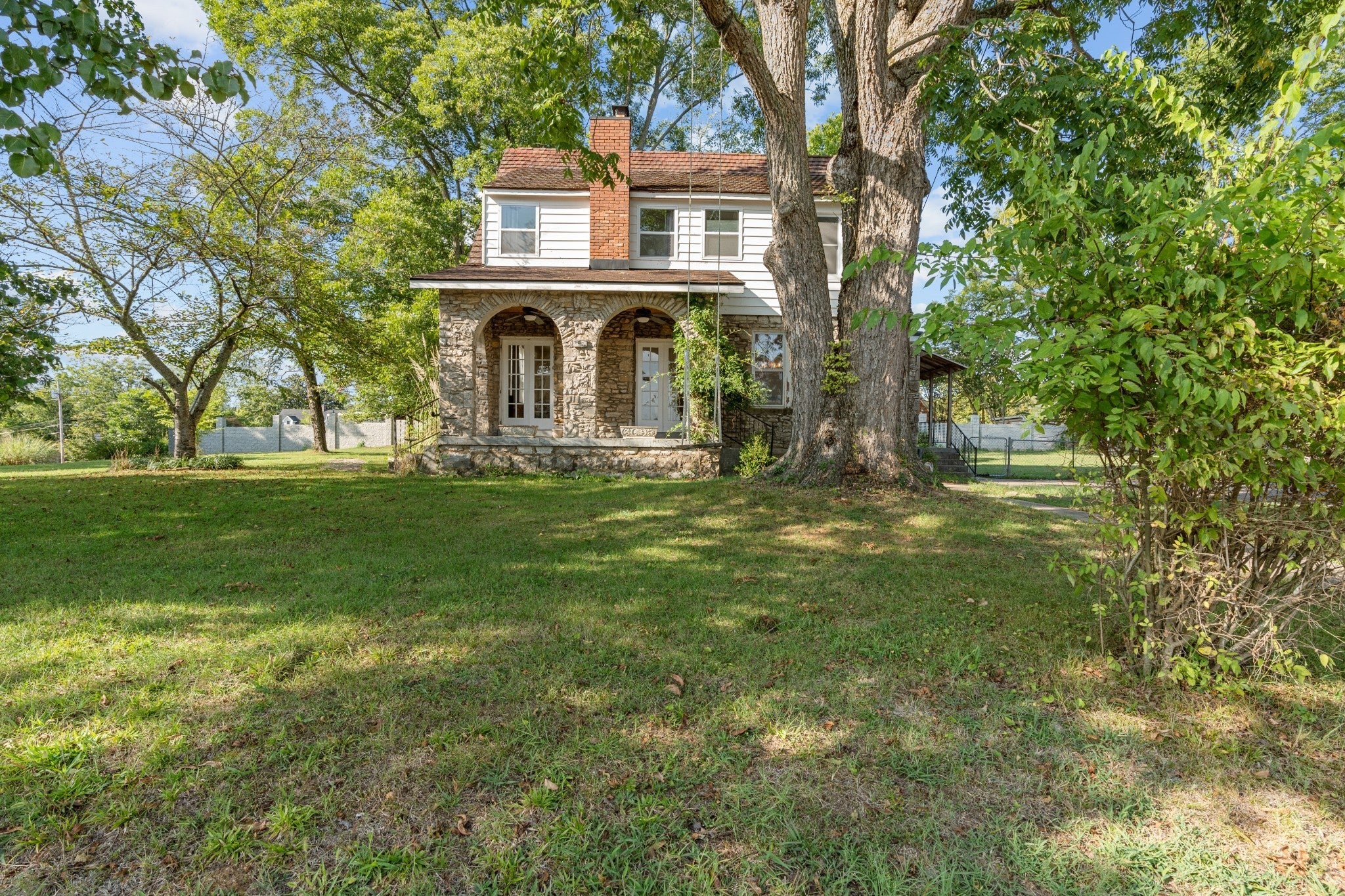 Photo of Listing #2993442