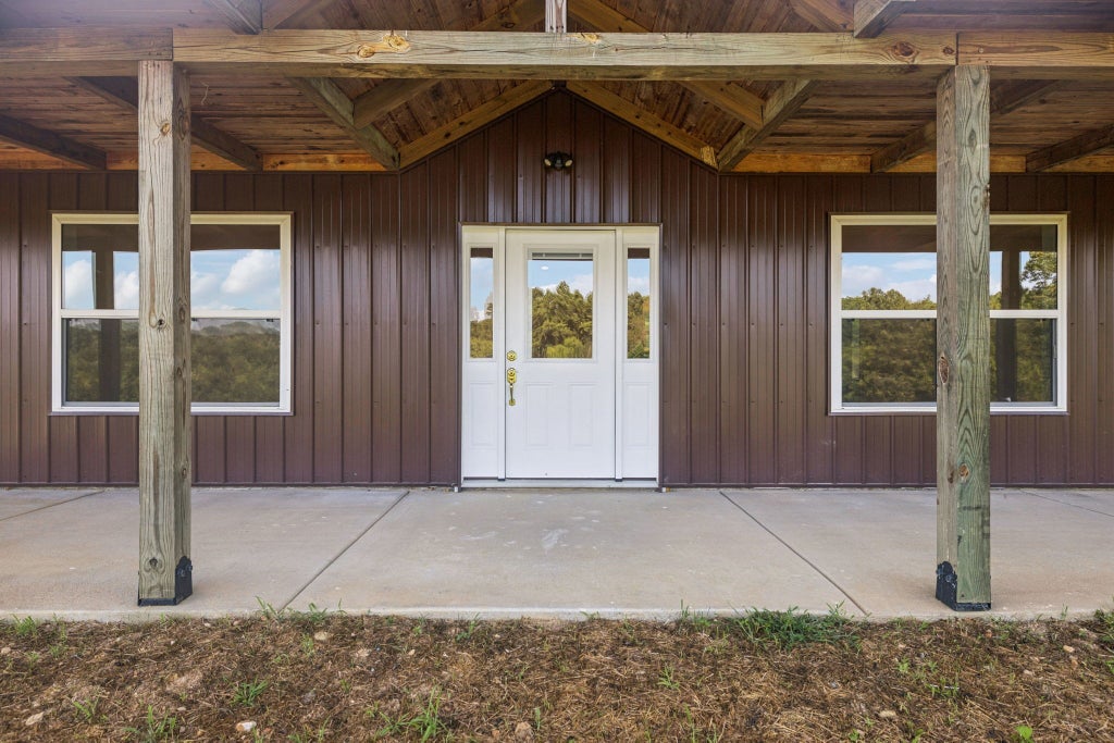 3 Harrison Rd, Five Points