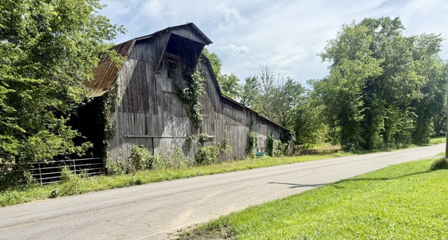6866 Greenvale Rd, Watertown