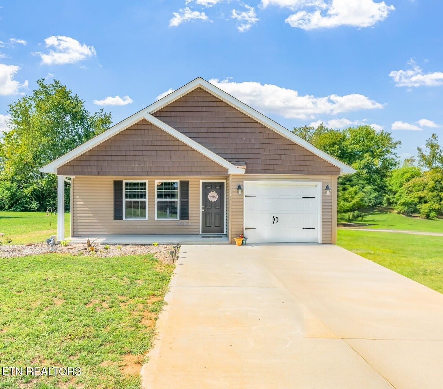 Photo of Listing #2993684
