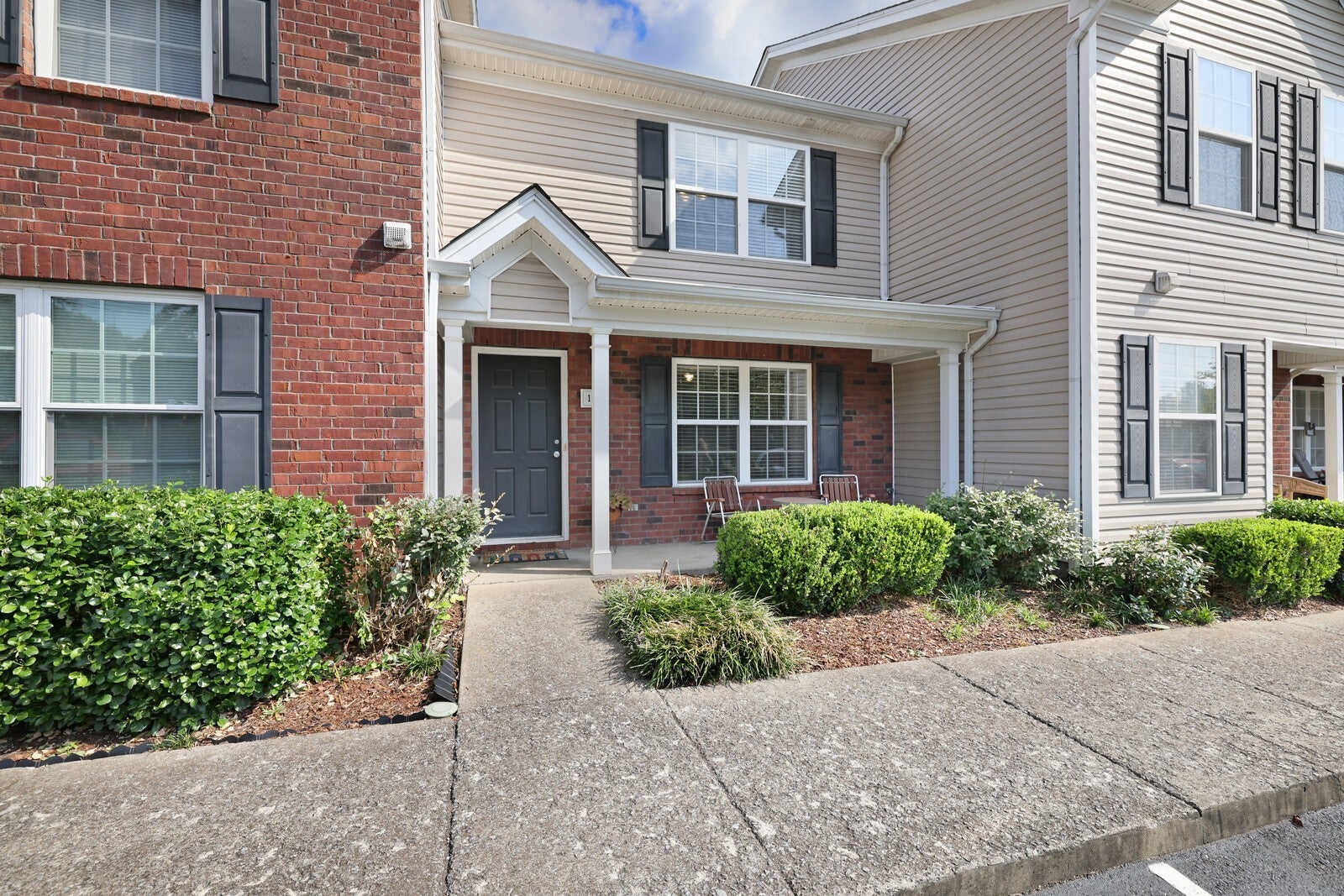 Photo of Listing #2993833