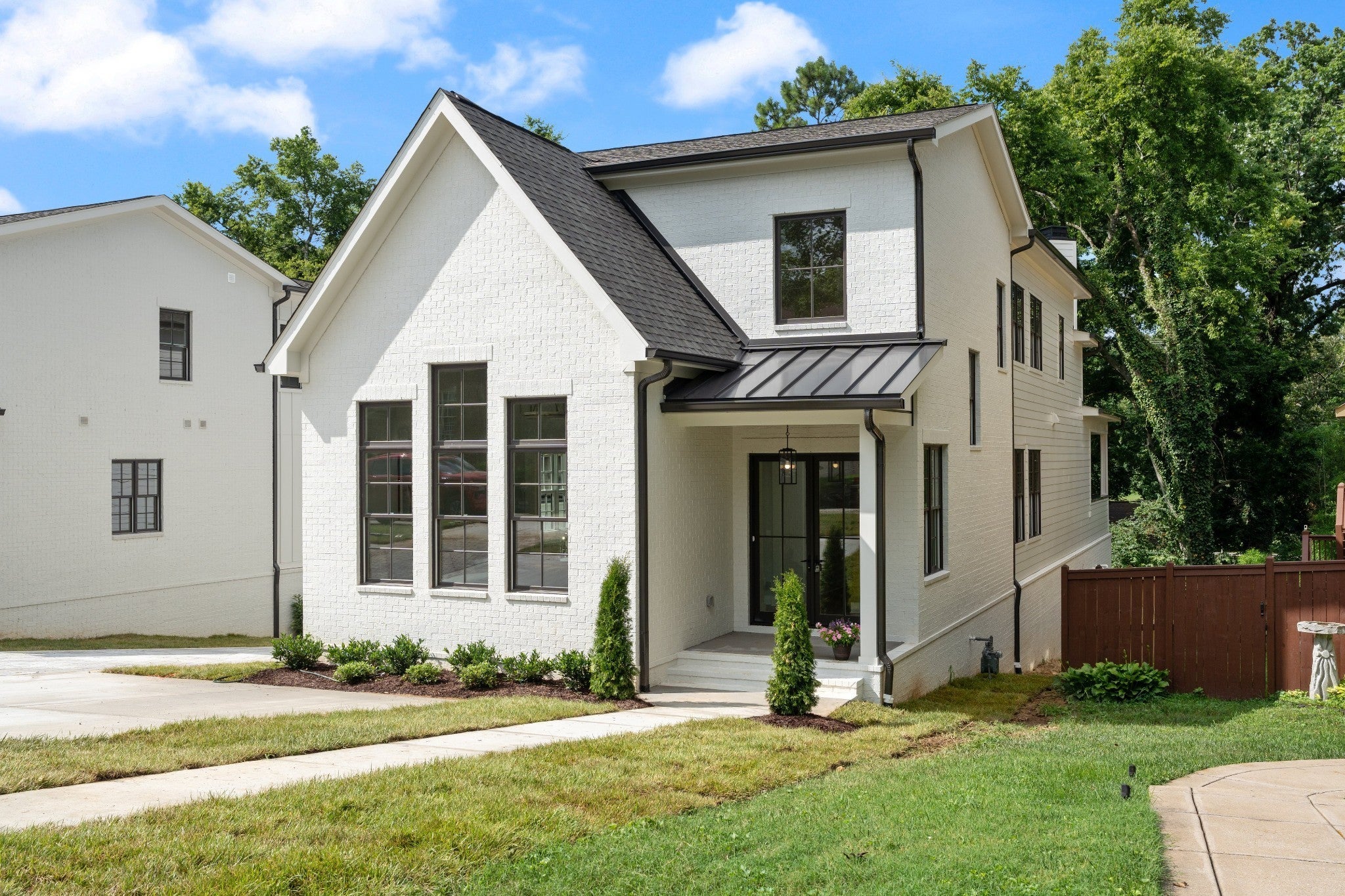 Photo of Listing #2993837