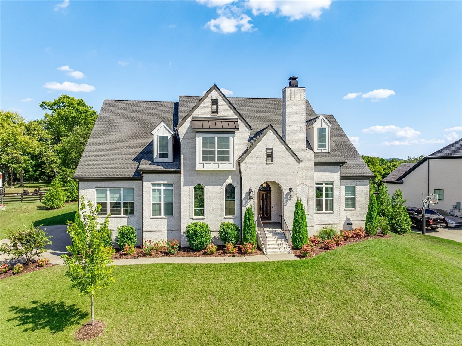 Photo of Listing #2993871