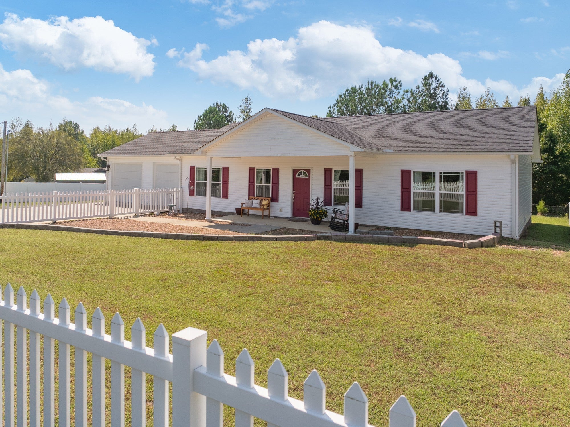 Photo of Listing #2993880