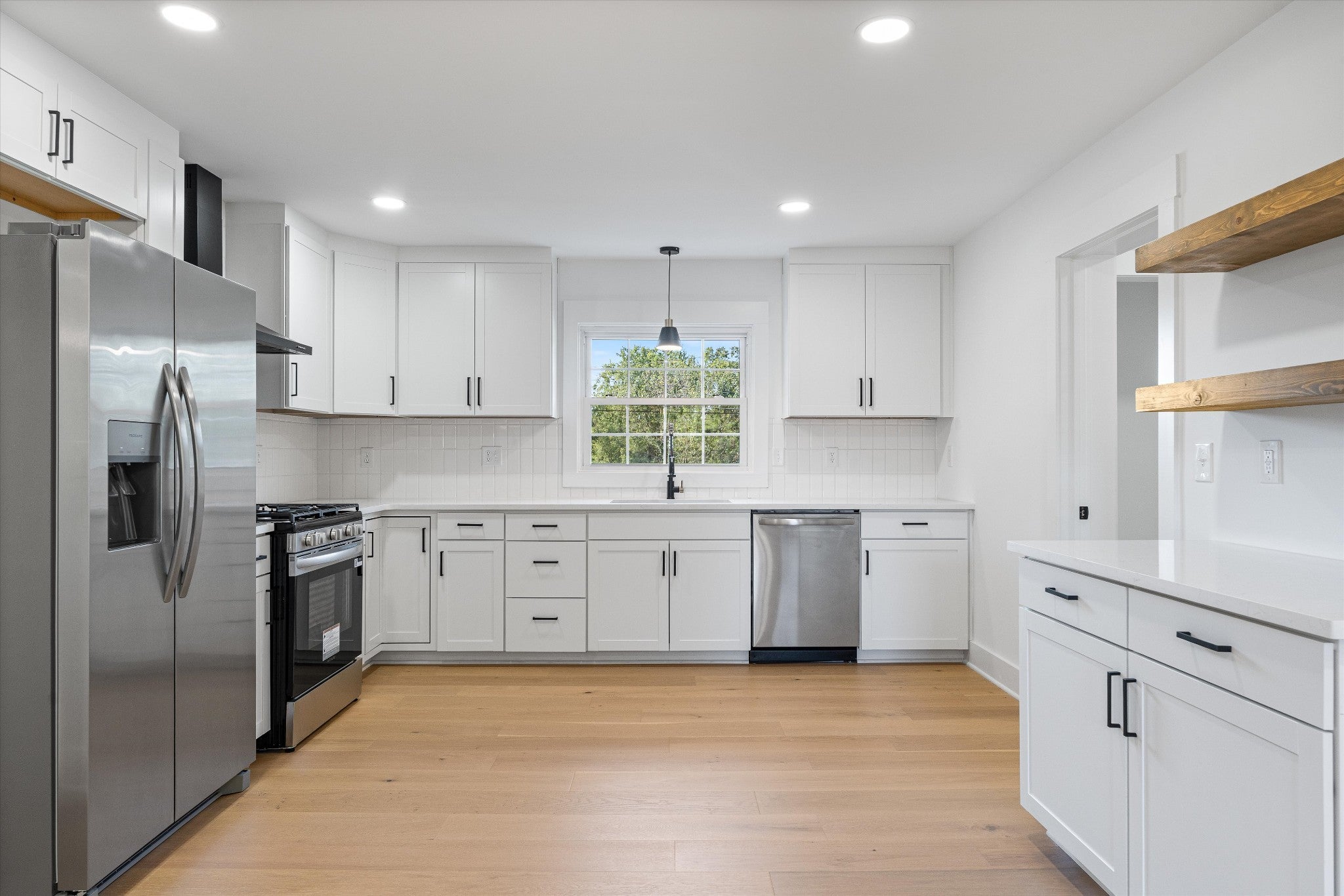 Home for sale in 114 Luna Ln Hendersonville, TN