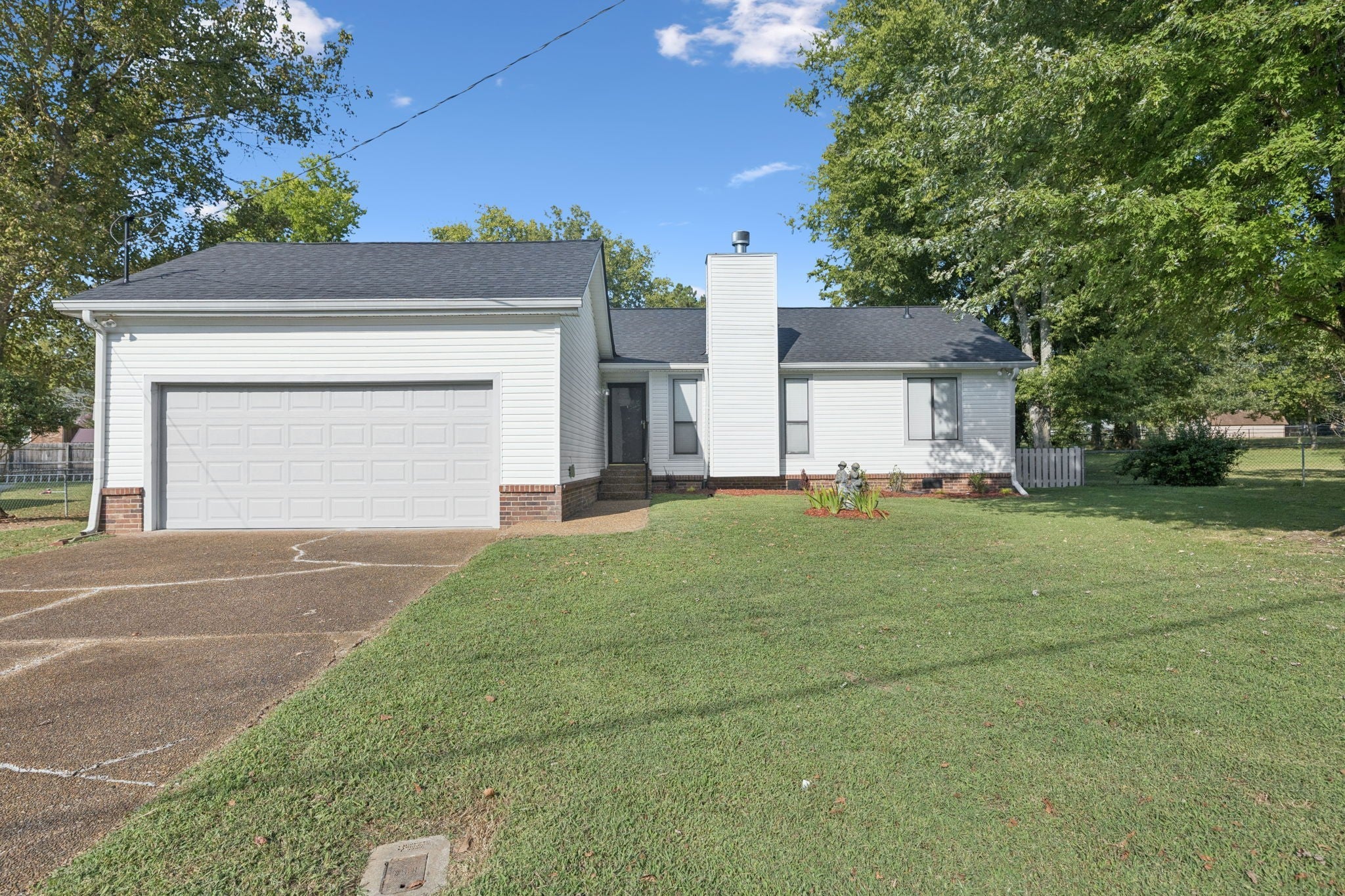 Photo of Listing #2994002