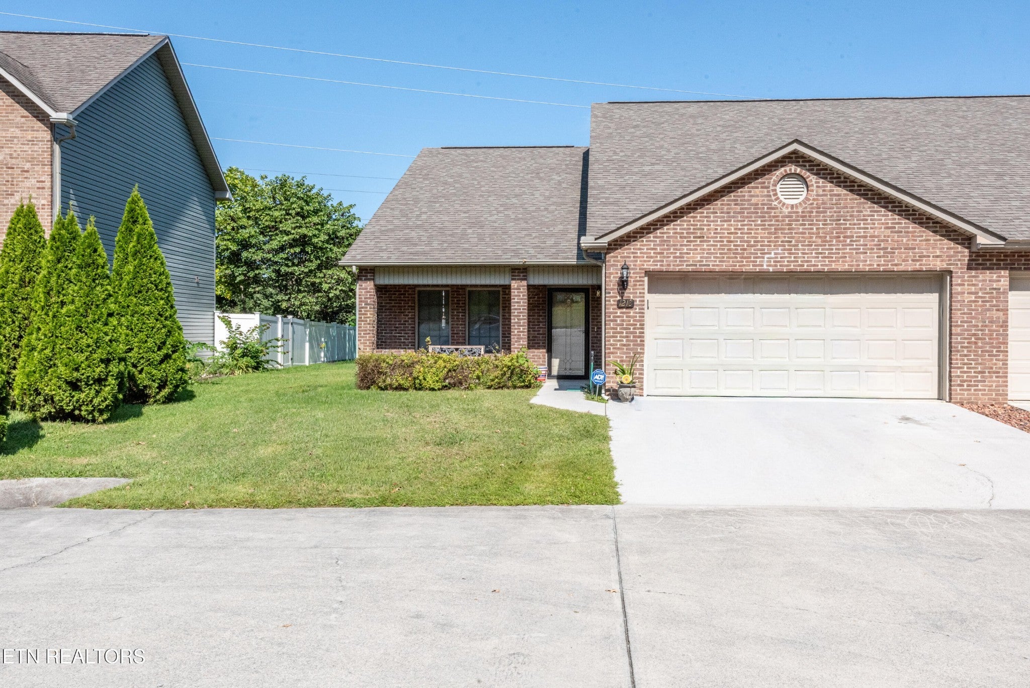 Photo of Listing #2994074