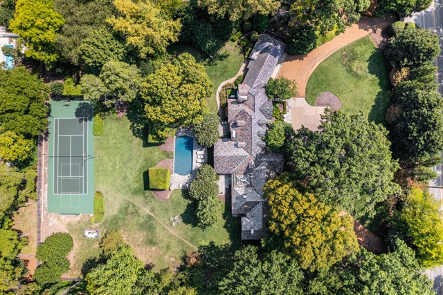 3800 Woodlawn Dr, Nashville