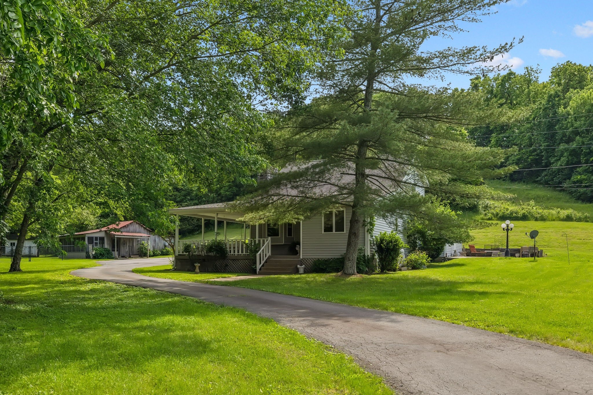 Home for sale in 750 Vernon Rd Franklin, TN
