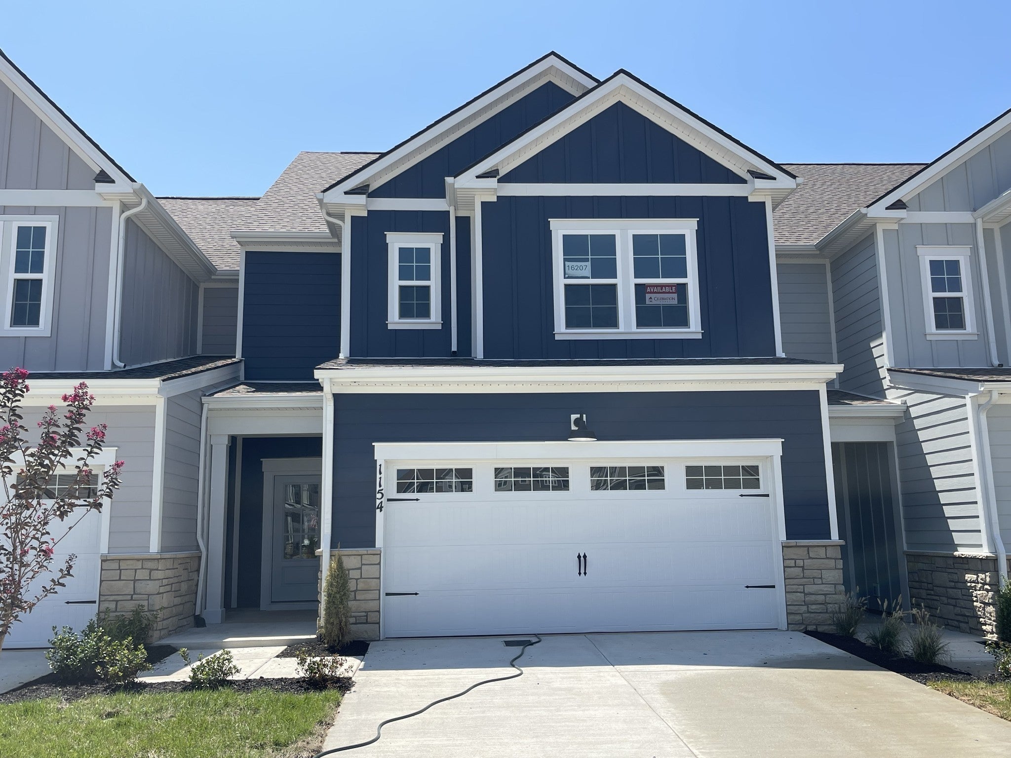 Photo of Listing #2994882