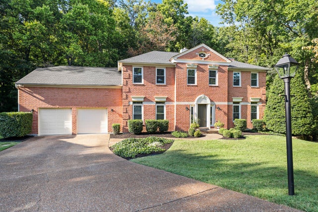 700 Highland View Pl, Brentwood