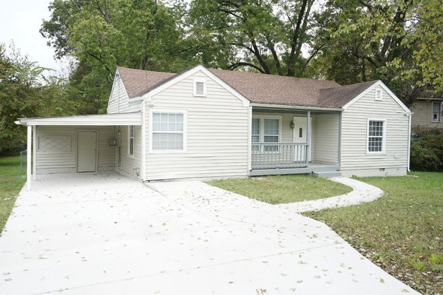 806 Drummond Dr, Nashville