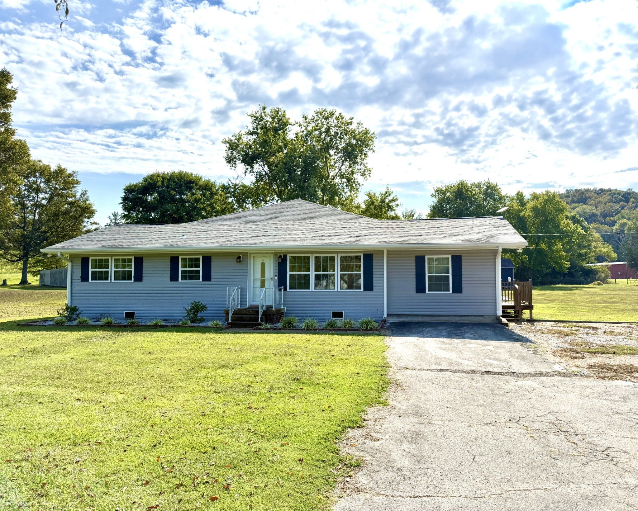 Photo of Listing #2995076