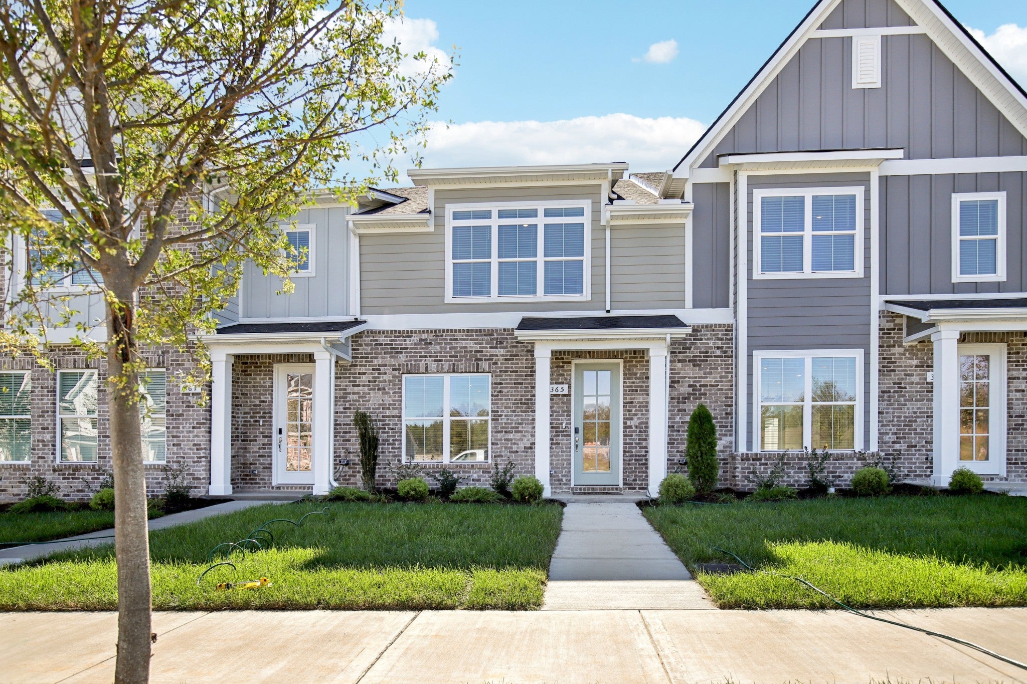 Photo of Listing #2995096