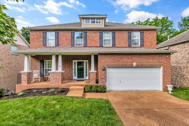 7044 Oak Brook Ter, Brentwood