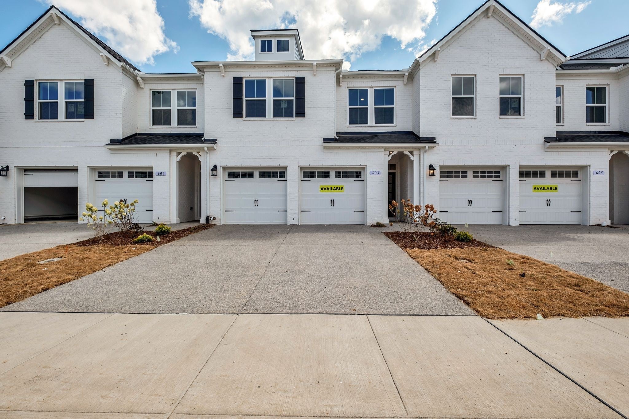 Photo of Listing #2995857