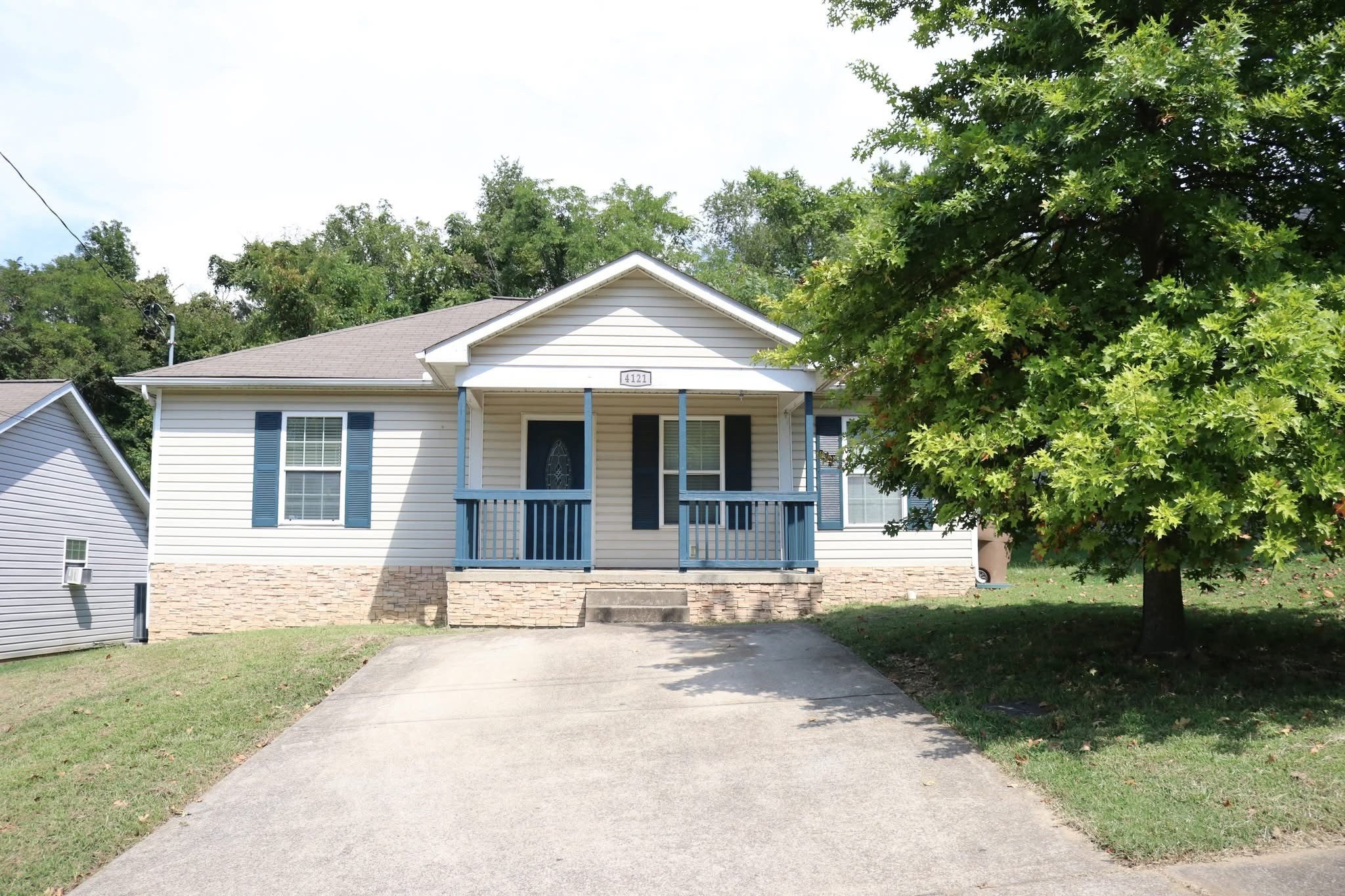 Photo of Listing #2995944